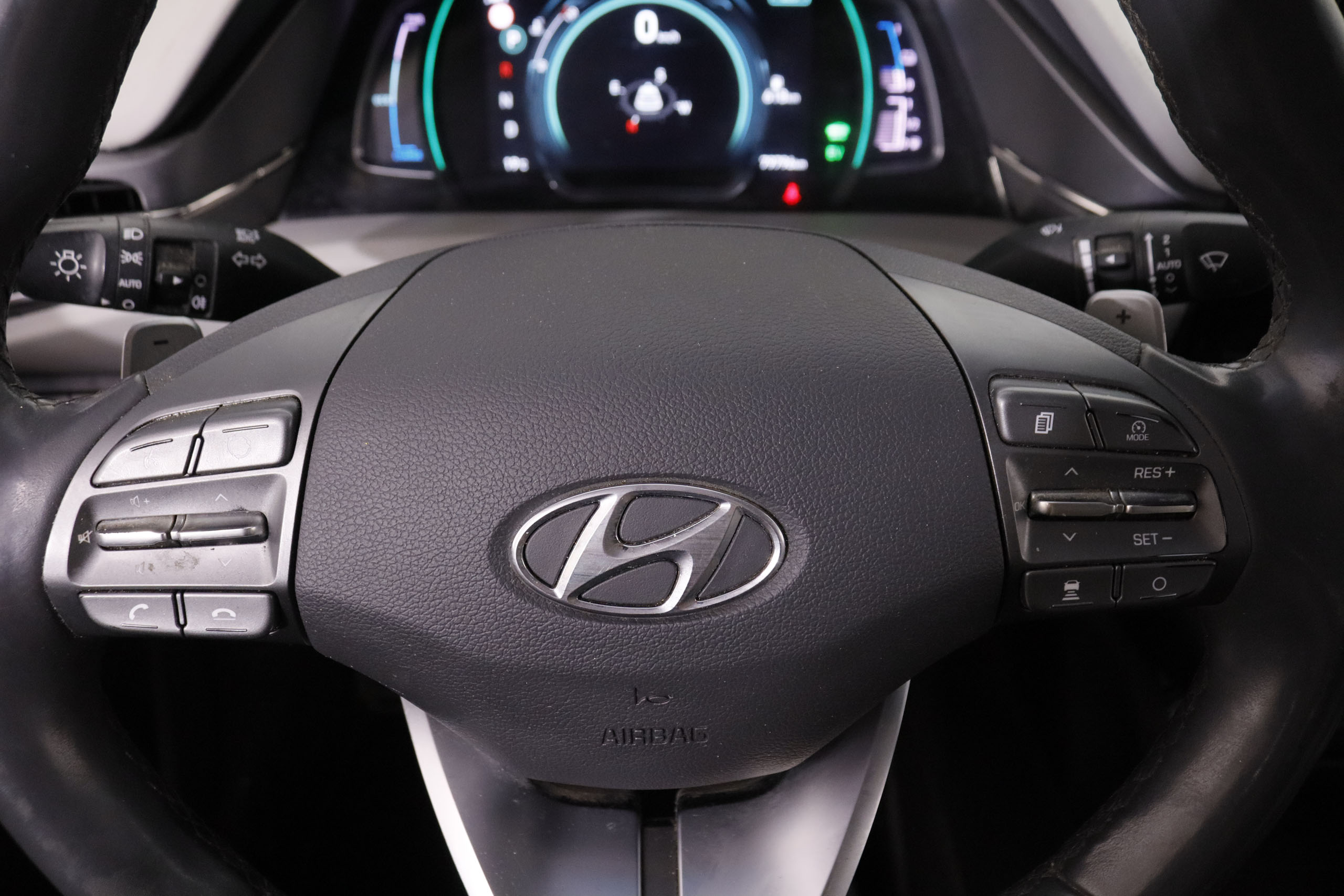 Hyundai Ioniq 1.6 PHEV PLUG IN TECNO AUTO 141CV 5P # CUERO, NAVY, PARKTRONIC foto 18