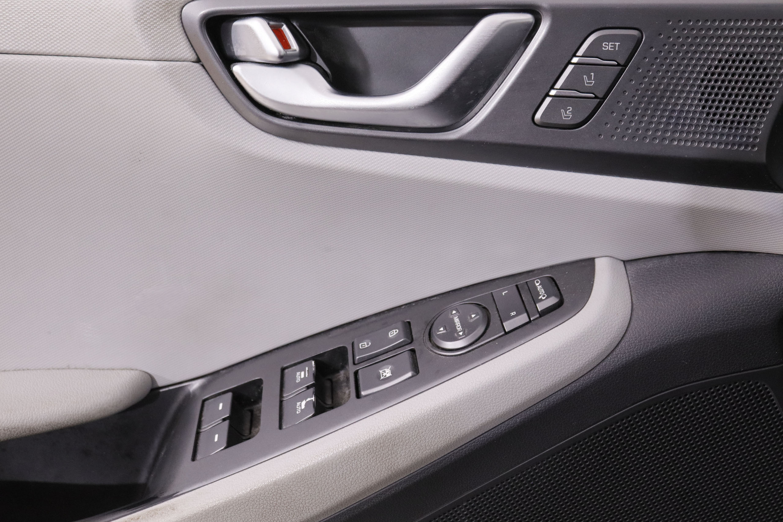 Hyundai Ioniq 1.6 PHEV PLUG IN TECNO AUTO 141CV 5P # CUERO, NAVY, PARKTRONIC foto 23