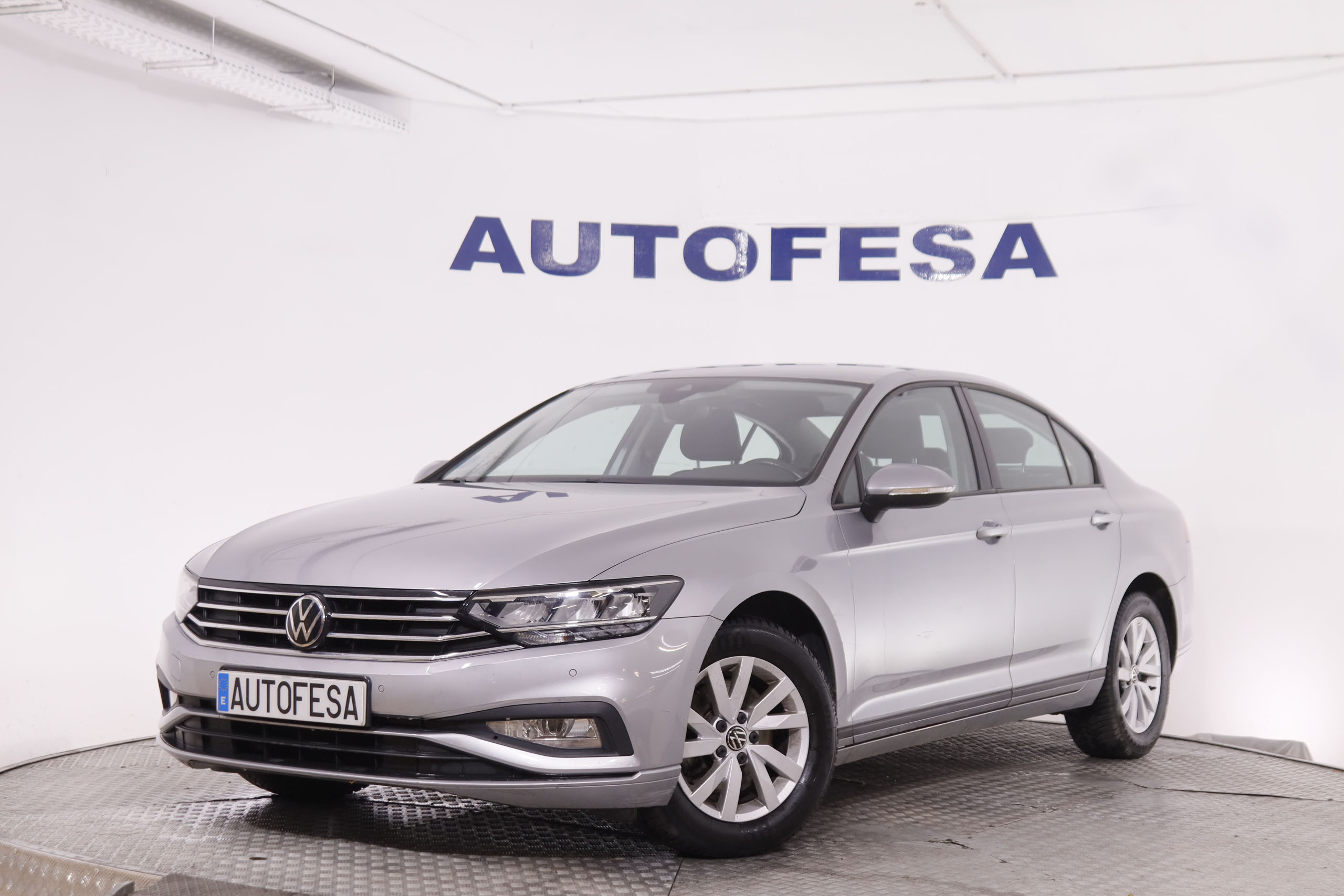 Volkswagen Passat 2.0 TDI BUSINESS DSG AUTO 122CV 4P # IVA DEDUCIBLE, PARKTRONIC - Foto 1