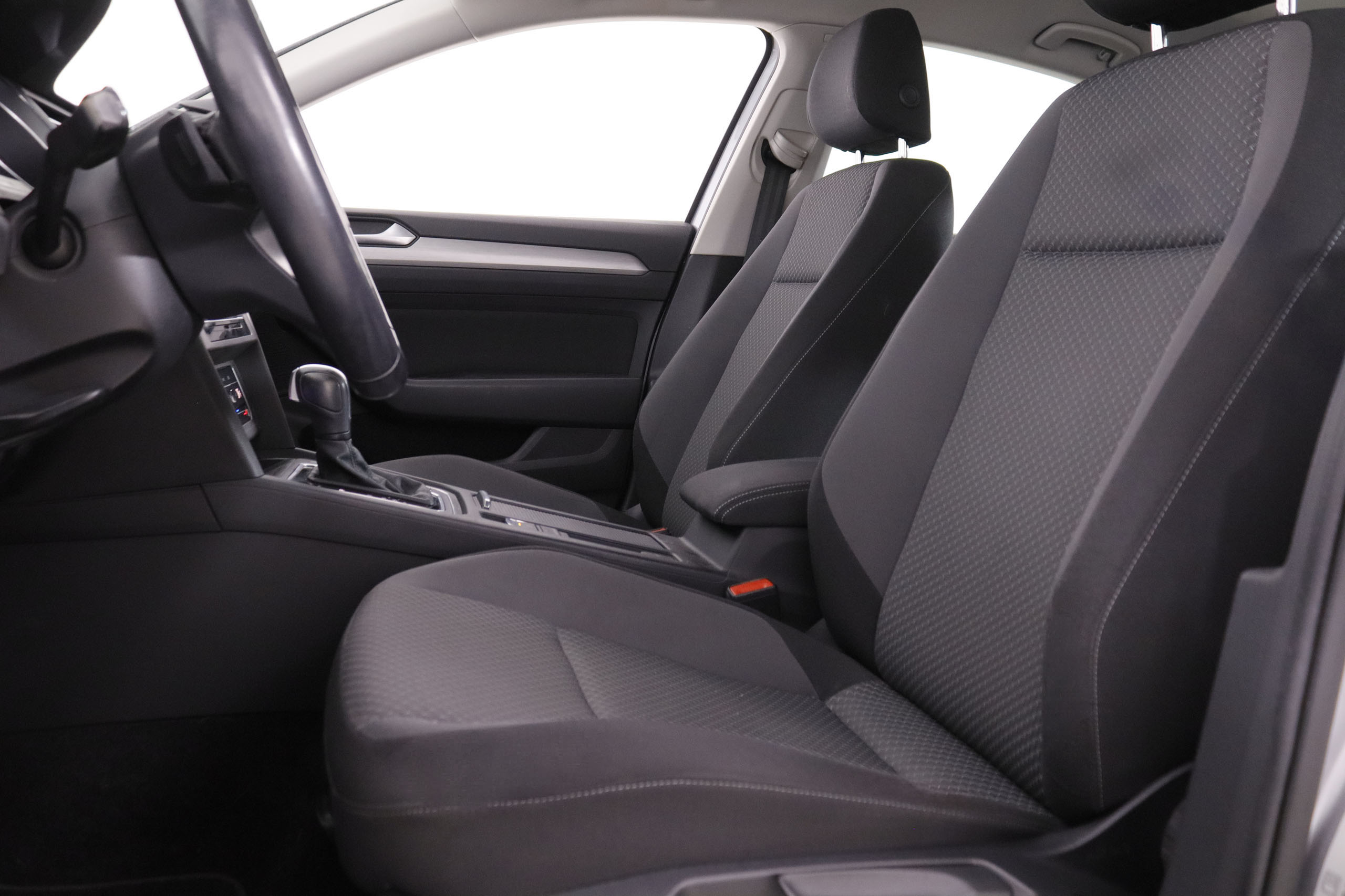 Volkswagen Passat 2.0 TDI BUSINESS DSG AUTO 122CV 4P # IVA DEDUCIBLE, PARKTRONIC foto 22