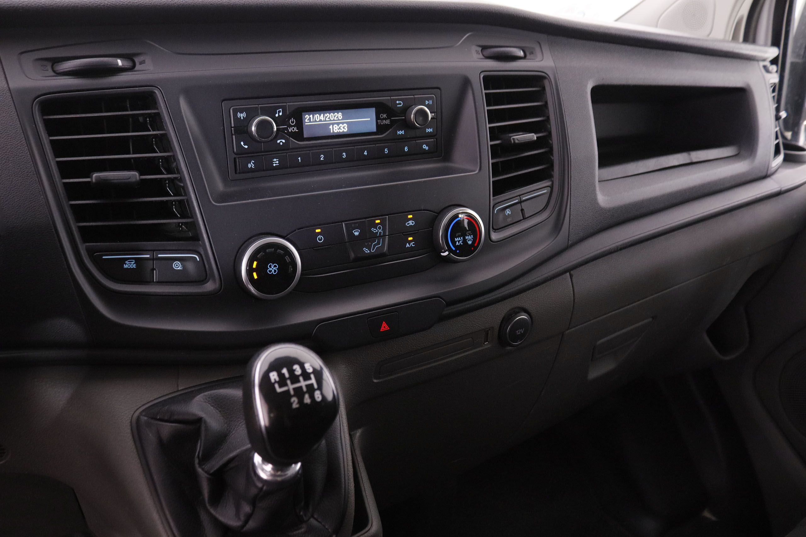 Ford Transit  Custom 2.0 TDCI MIXTO 105CV 6 PLAZAS 4P # IVA DEDUCIBLE - Foto 18