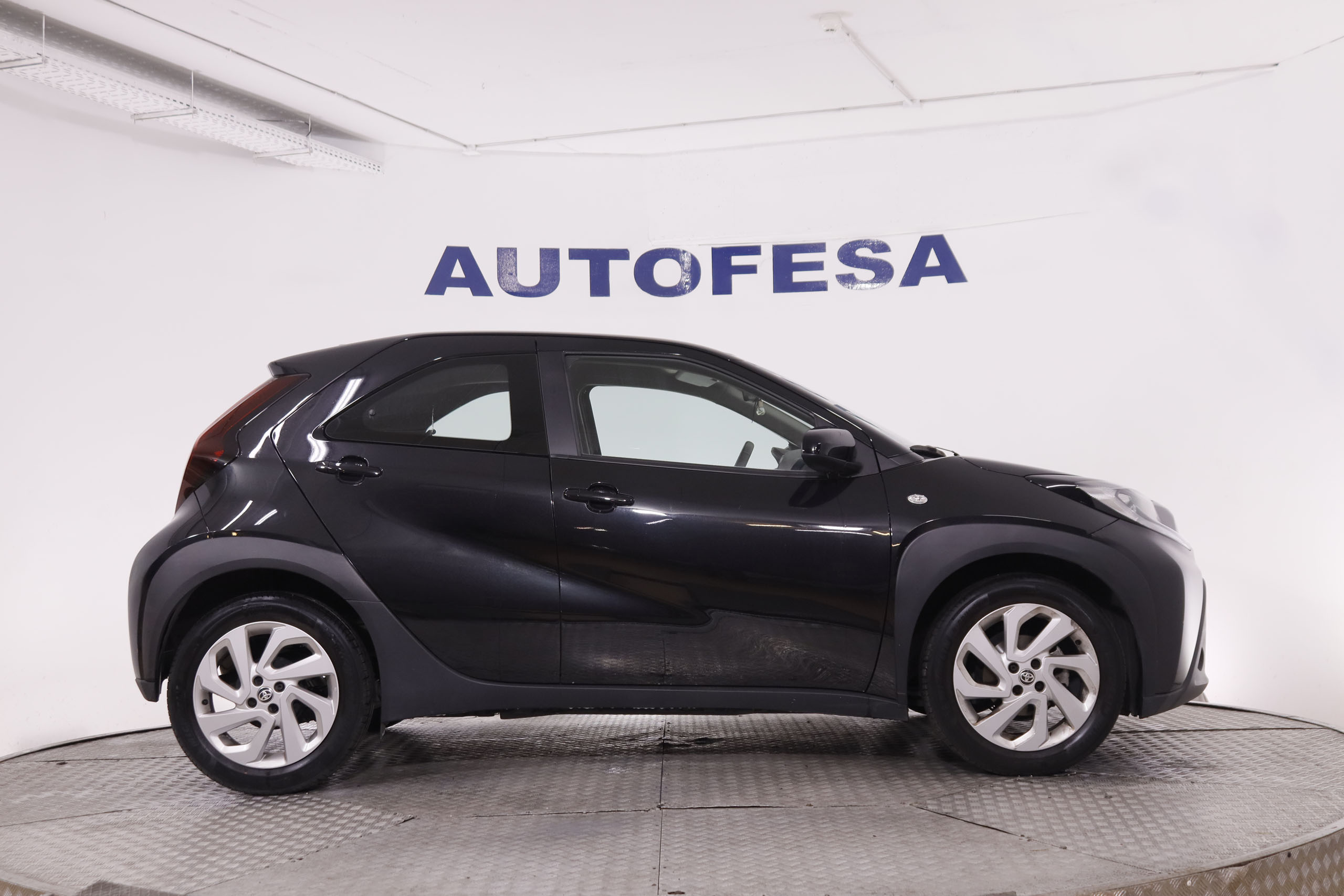 Toyota Aygo 1.0 XPLAY 70CV 5P foto 13