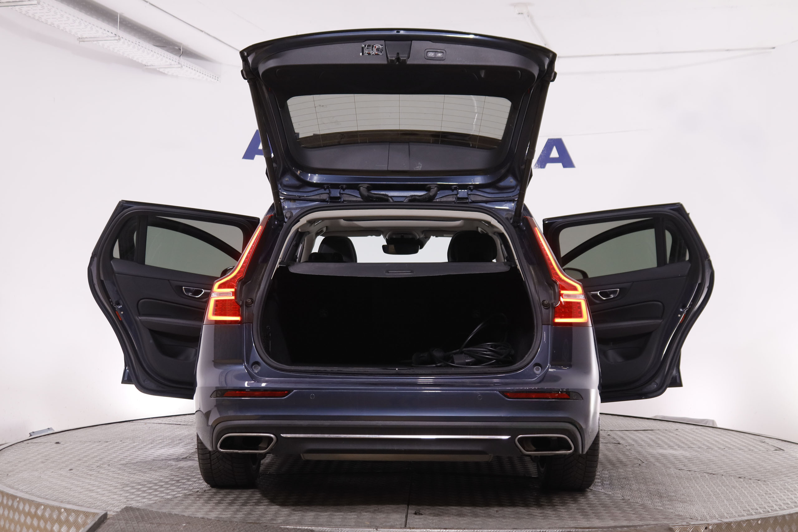 Volvo V60 2.0 PHEV T6 Inscription EXP Recharge AWD - foto 8