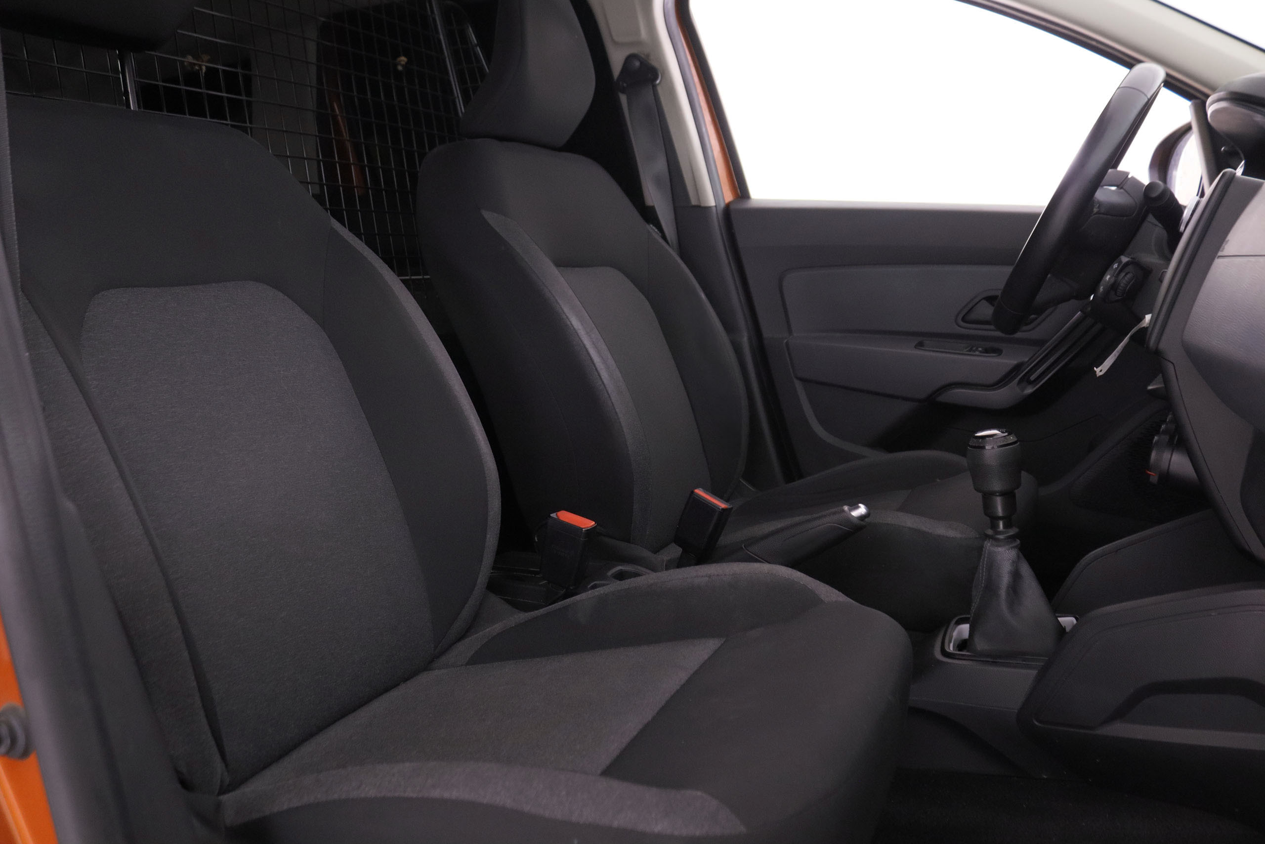 Dacia Duster Comercial 2 plazas 1.0 GLP ECO-G Essential - foto 17