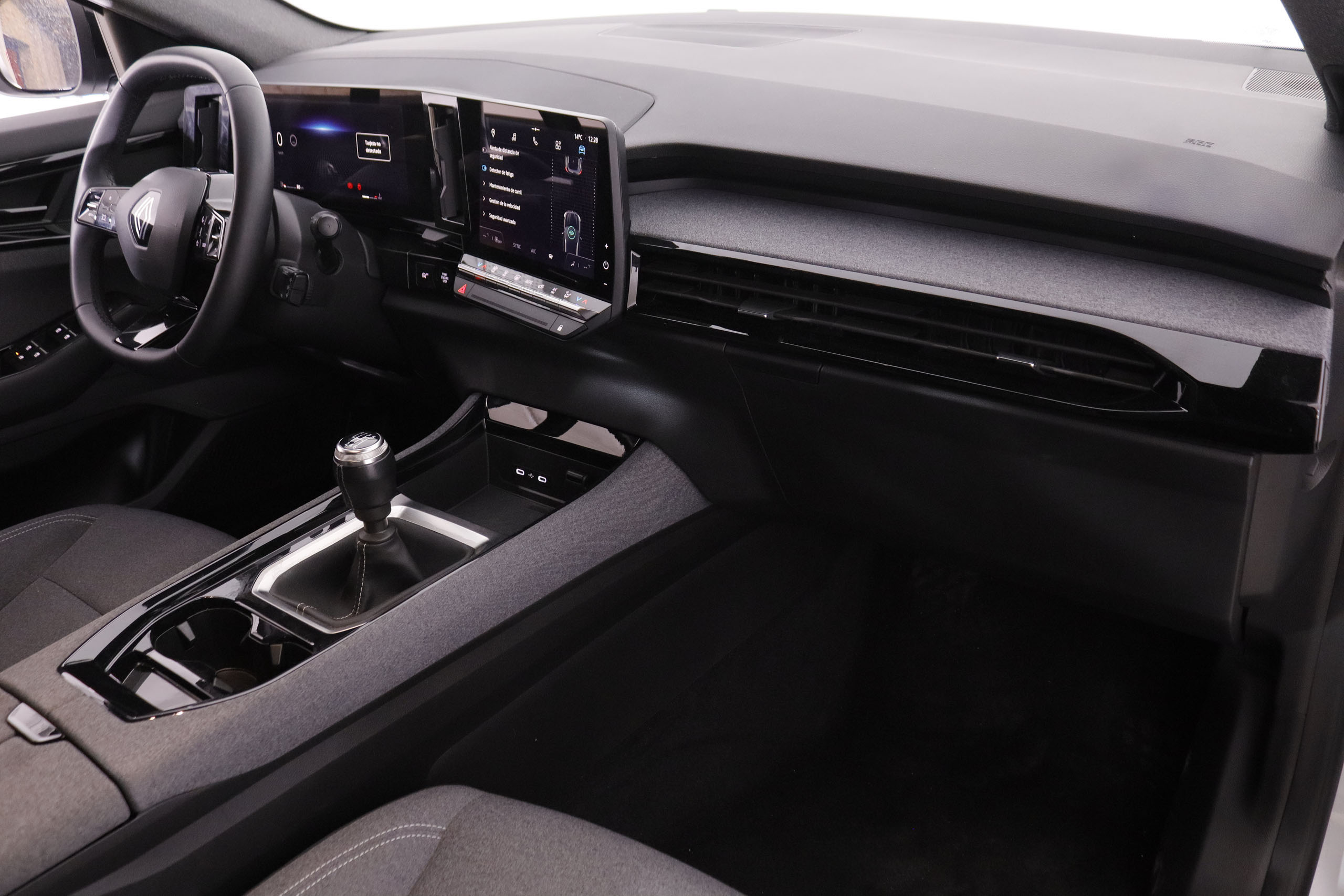 Renault Austral 1.3 MHEV Advance Evolution - foto 12