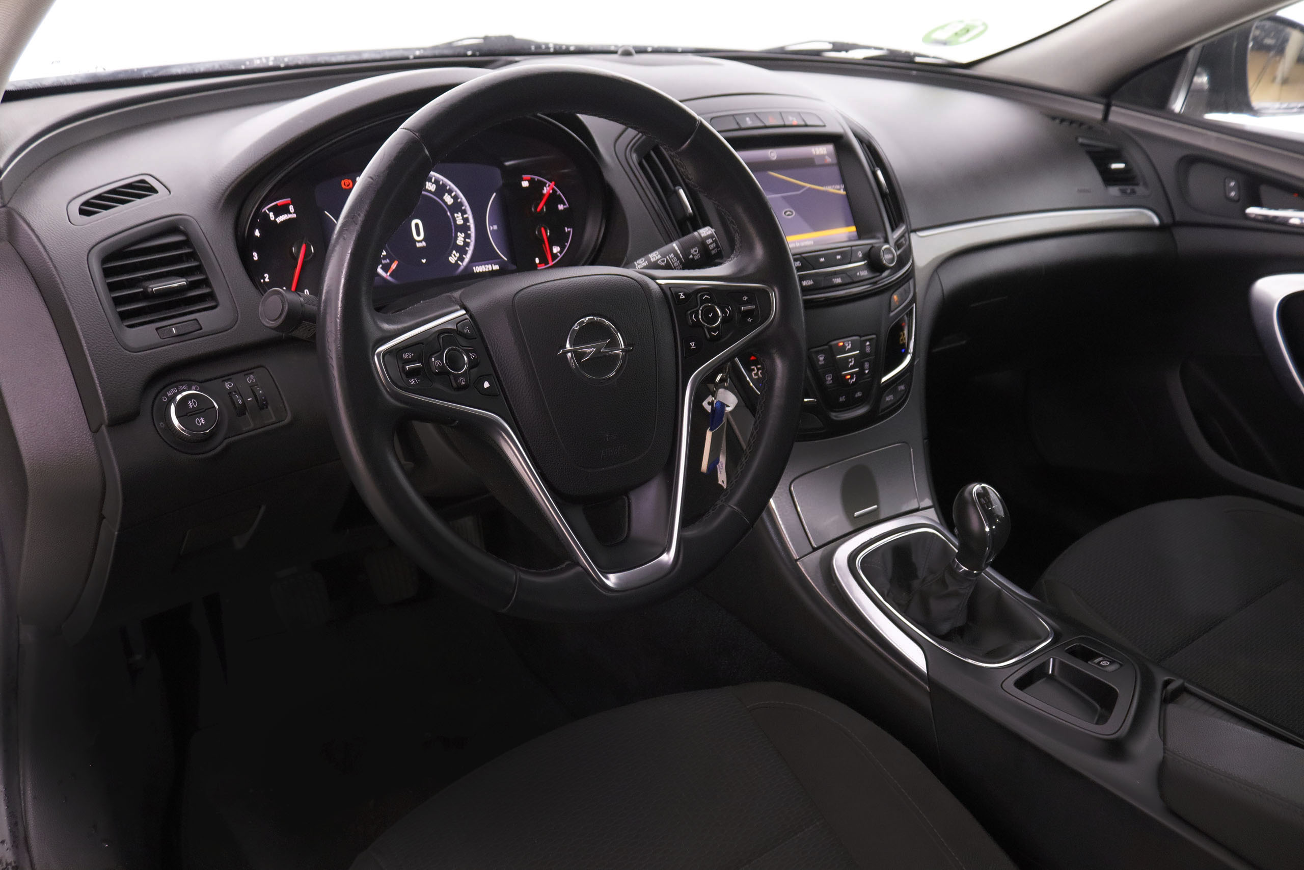 Opel Insignia 1.6 CDTI Selective - foto 11