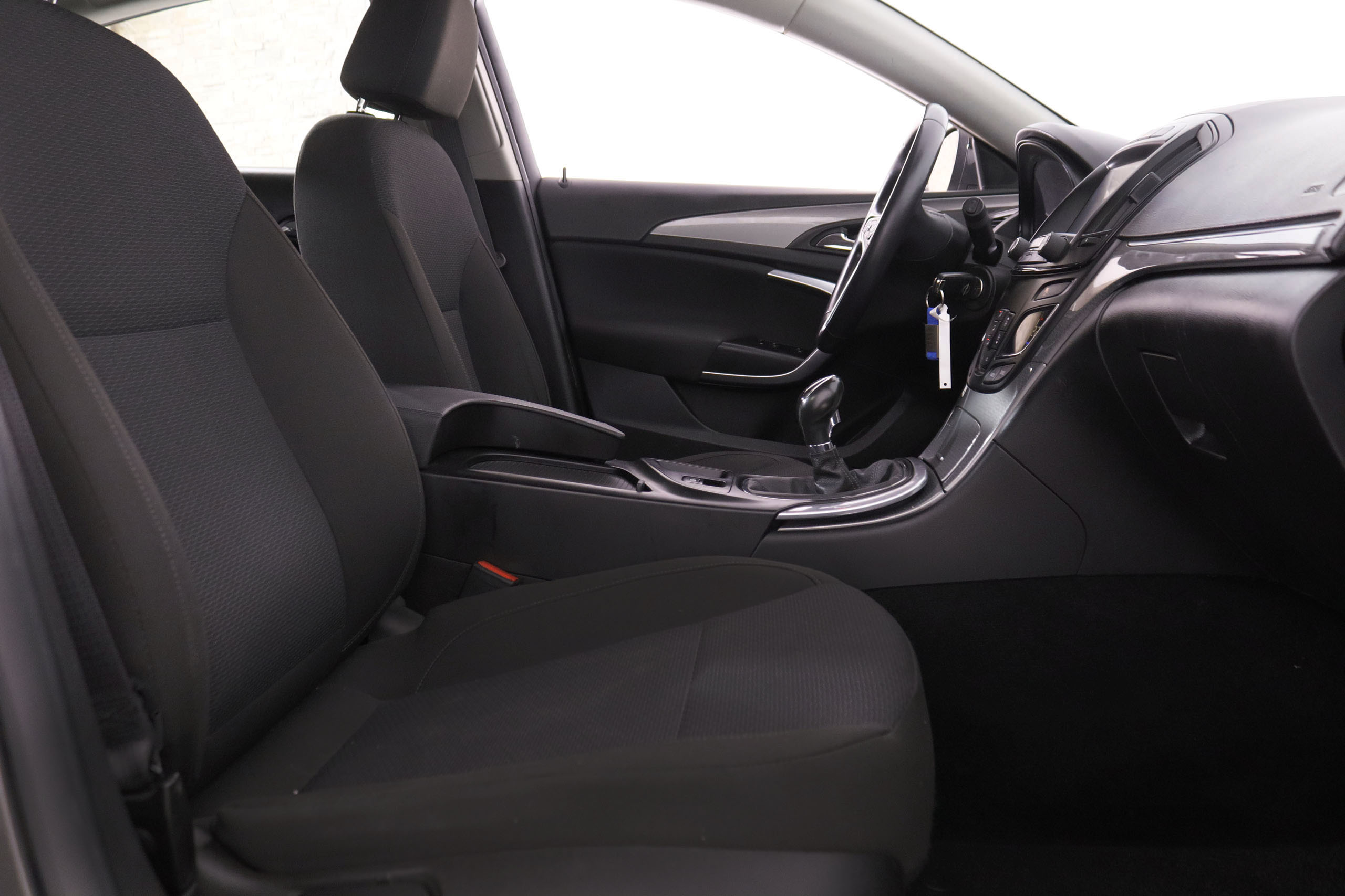 Opel Insignia 1.6 CDTI Selective - foto 18