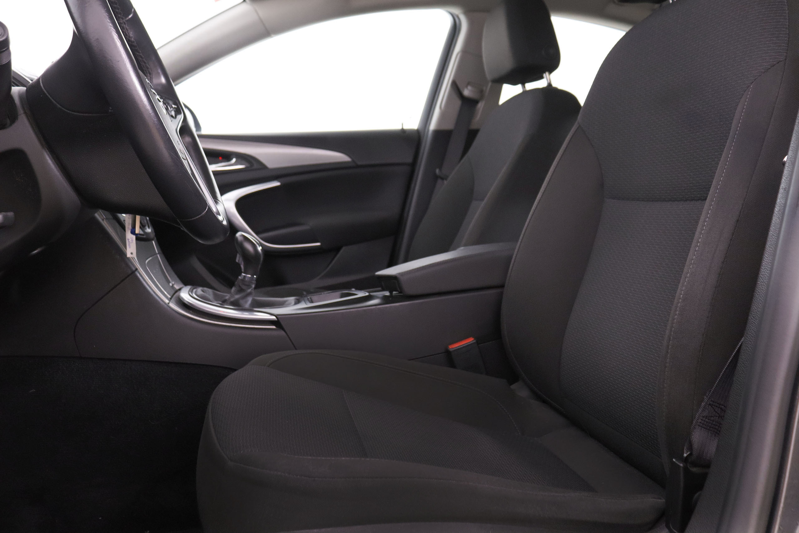 Opel Insignia 1.6 CDTI Selective - foto 17