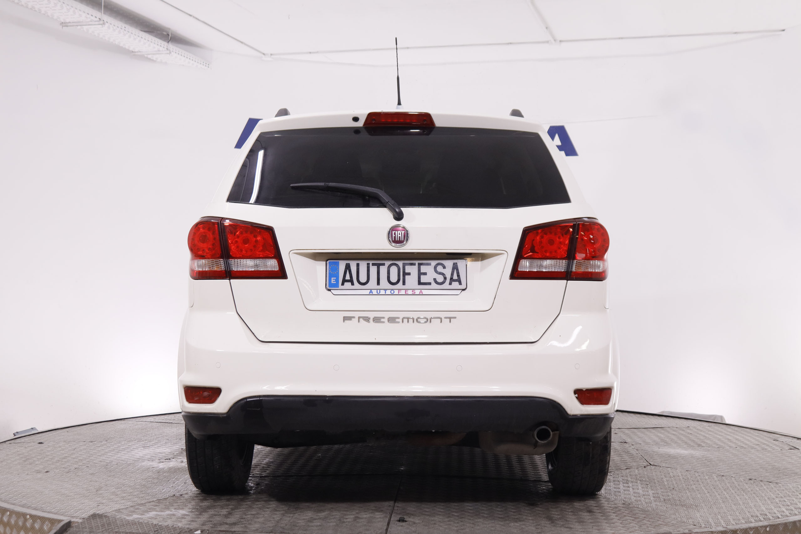 Fiat Freemont 2.0 D Urban 4WD - foto 6