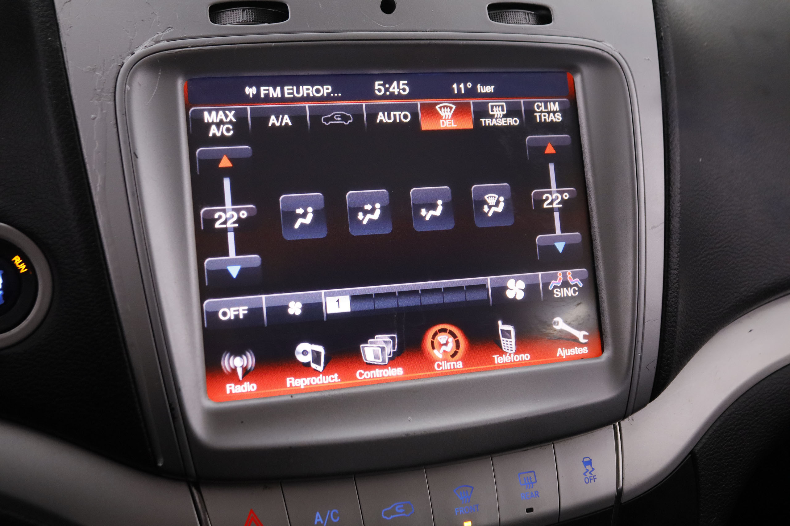 Fiat Freemont 2.0 D Urban 4WD - foto 15