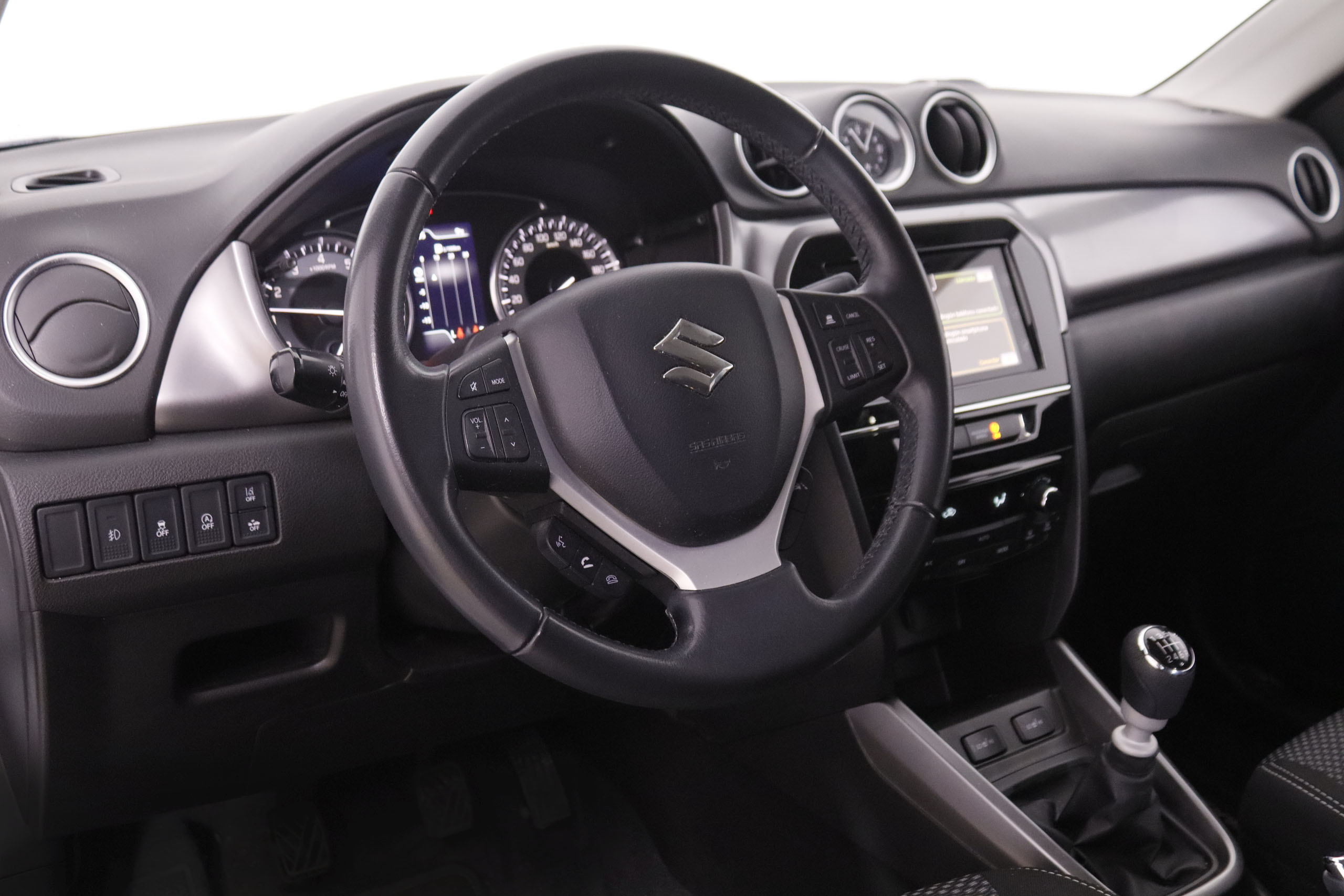 Suzuki Vitara 1.4 T Mild Hibryd GLE 4x2 - foto 11
