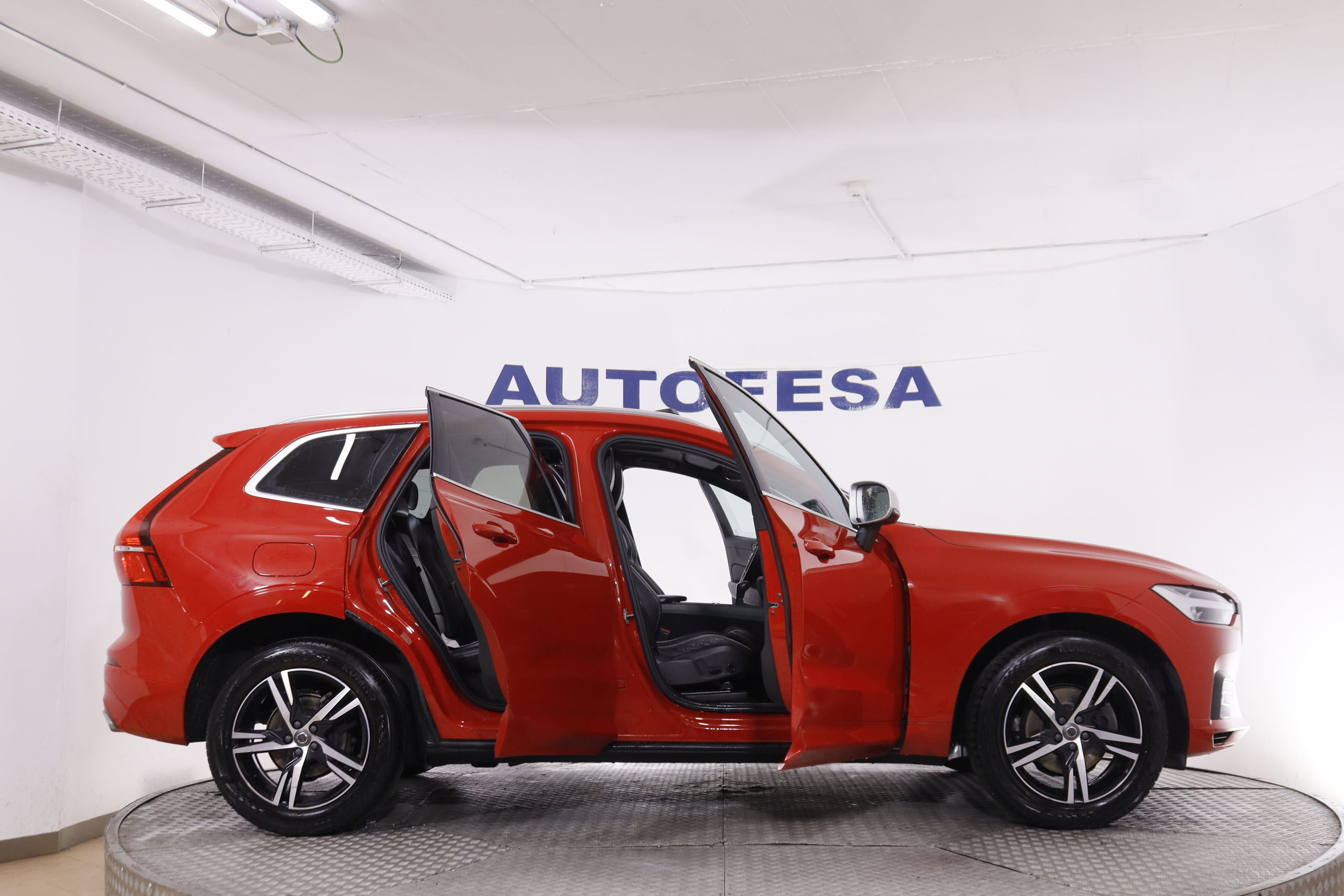 Volvo XC60 2.0 D3 Rdesign 4x2 - foto 9