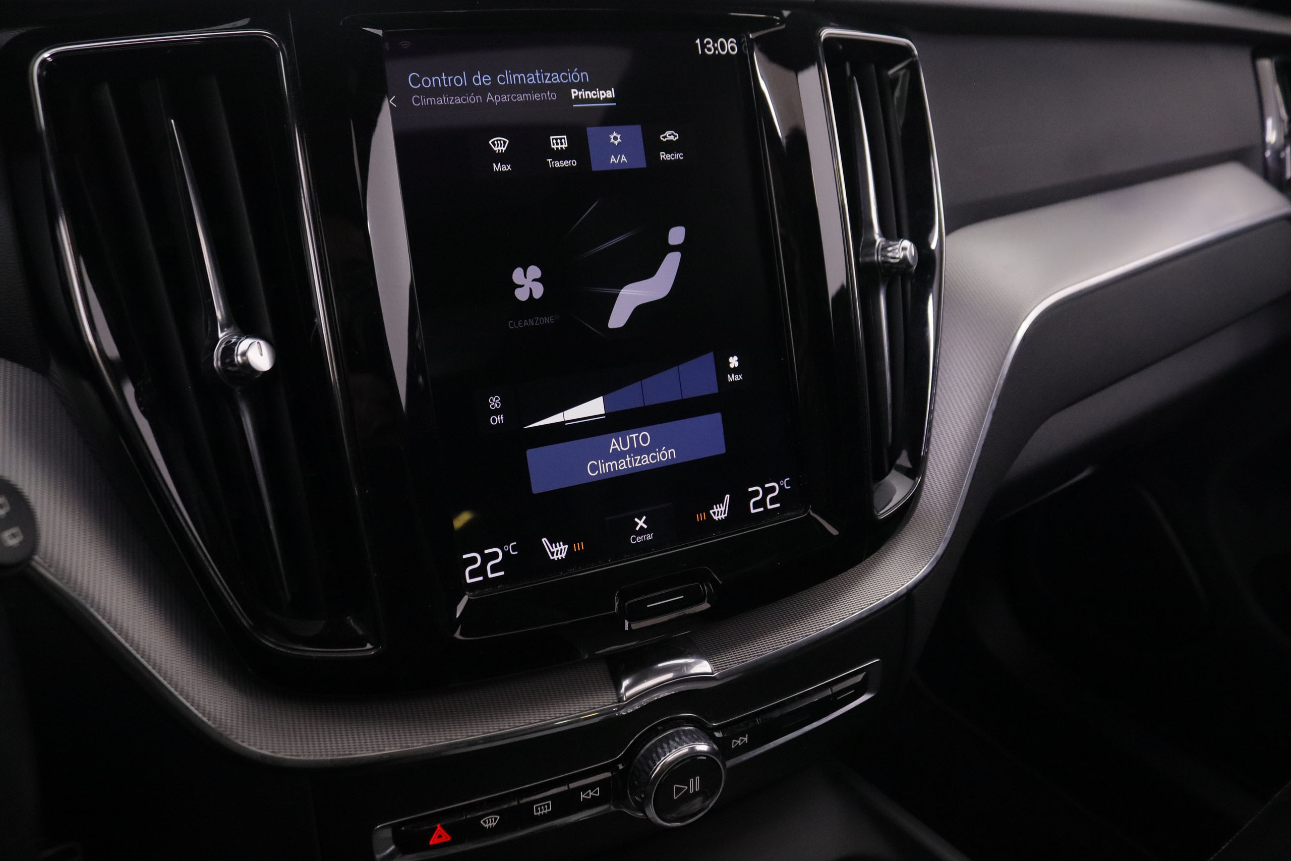 Volvo XC60 2.0 D3 Rdesign 4x2 - foto 19