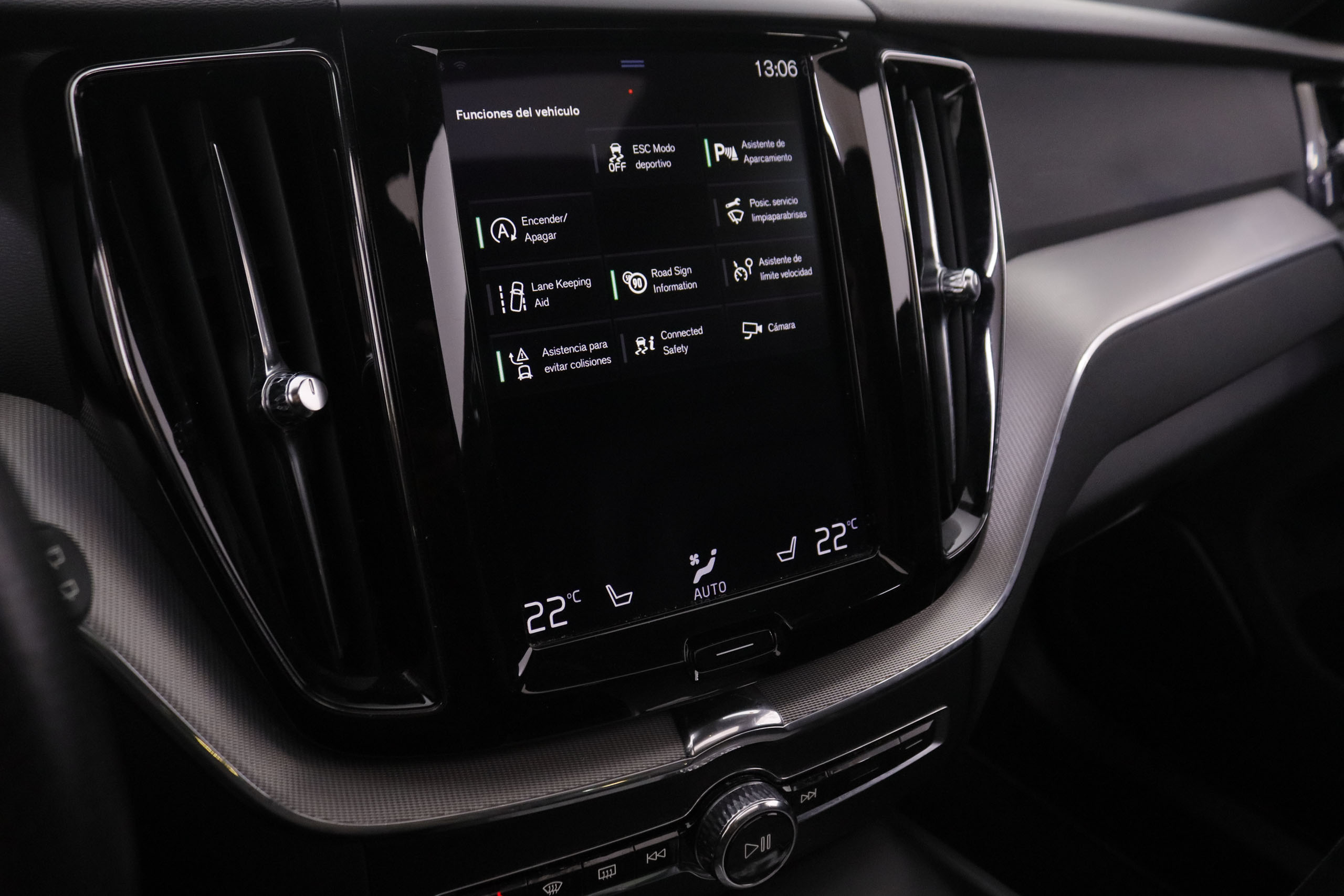 Volvo XC60 2.0 D3 Rdesign 4x2 - foto 18