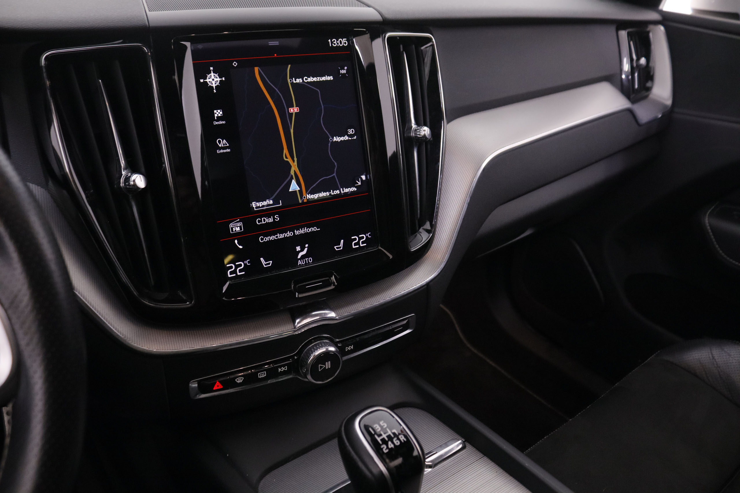 Volvo XC60 2.0 D3 Rdesign 4x2 - foto 17