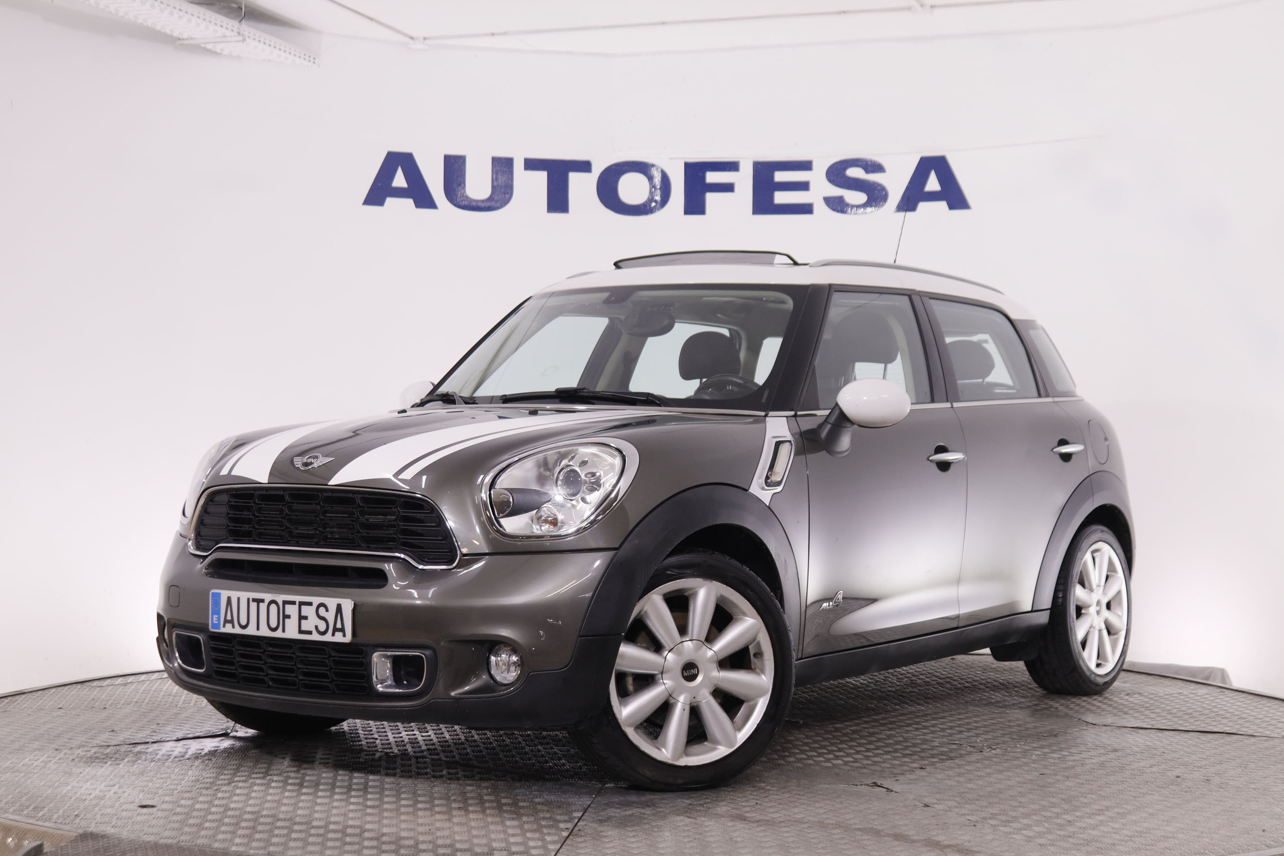 MINI Cooper ALL4 - foto 1