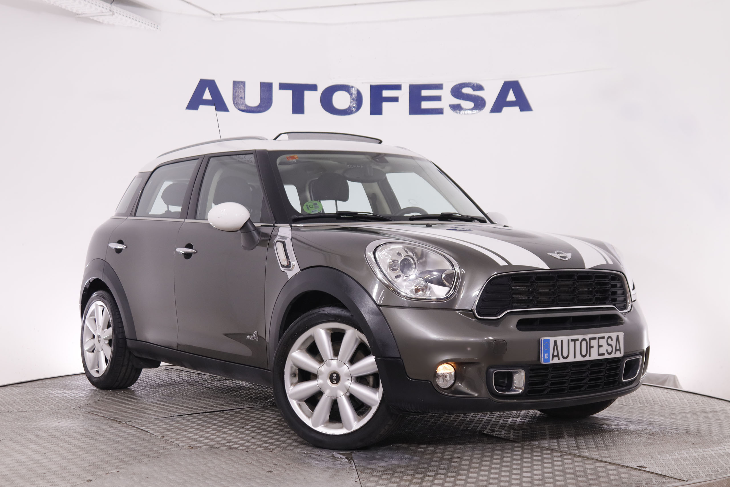 MINI Cooper ALL4 - foto 3