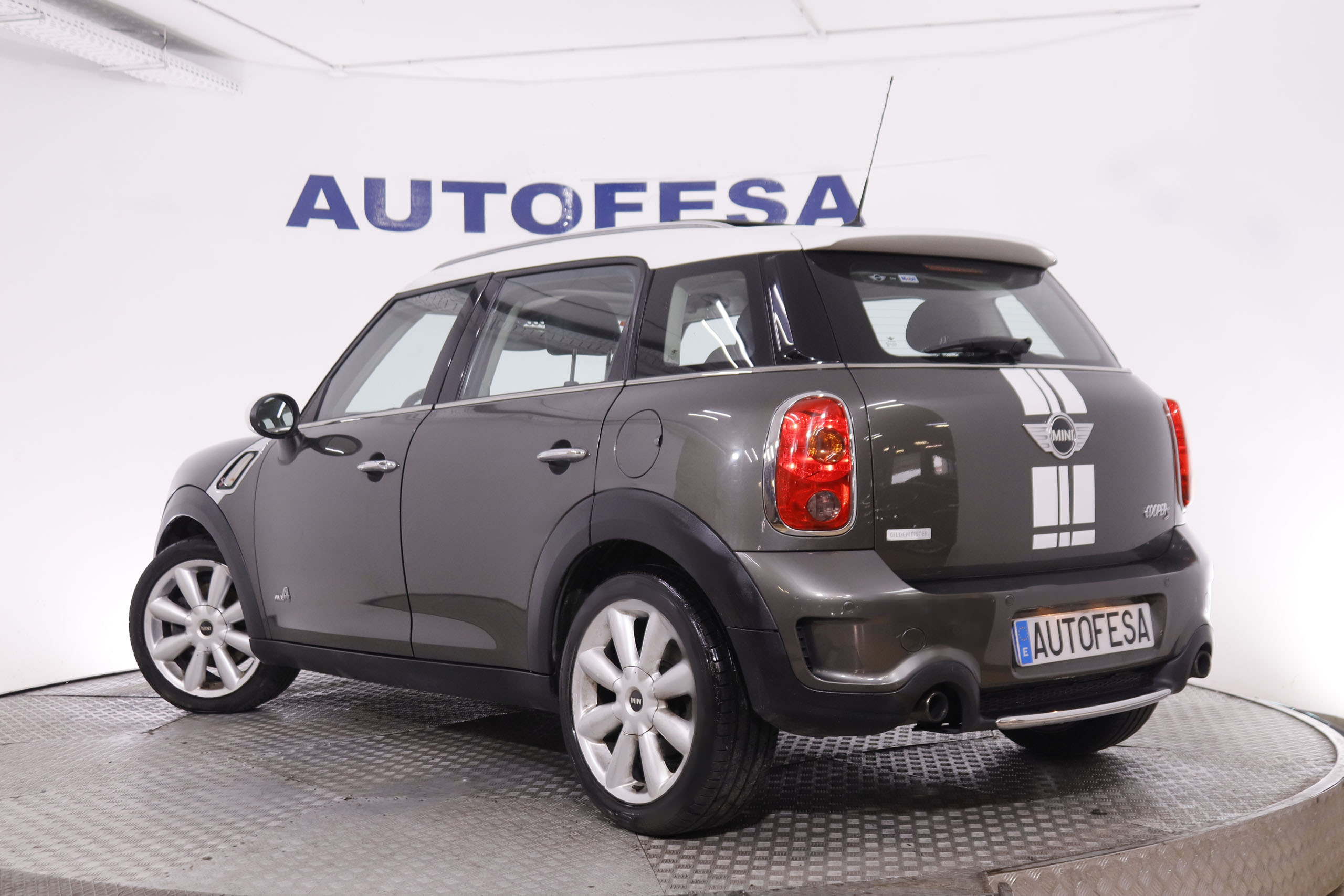 MINI Cooper ALL4 - foto 7
