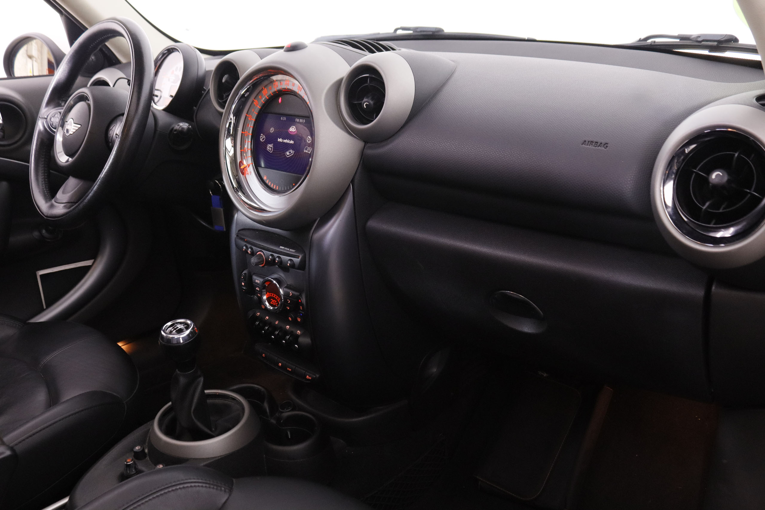 MINI Cooper ALL4 - foto 13