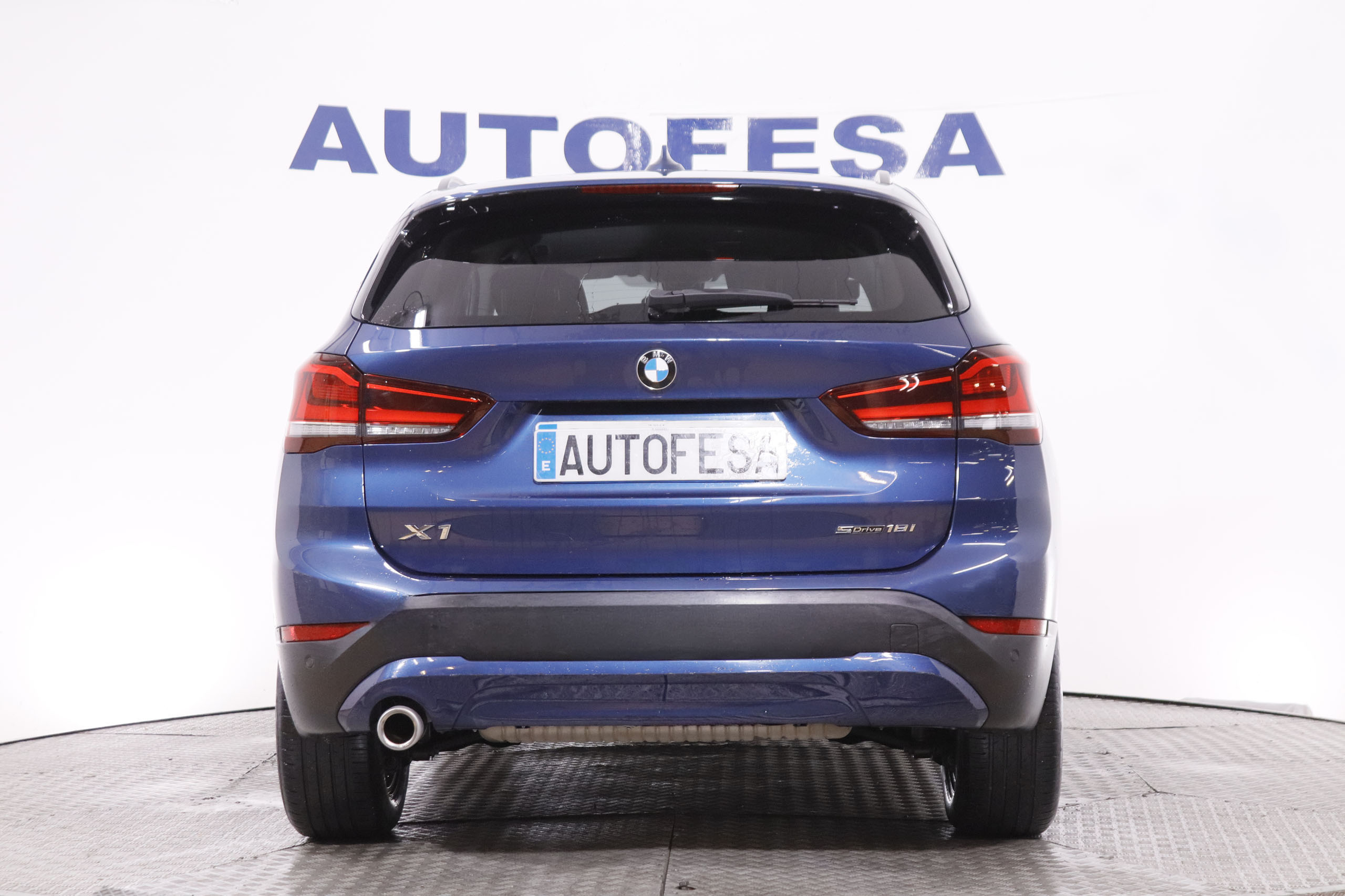 BMW X1 S Drive 18i - foto 5