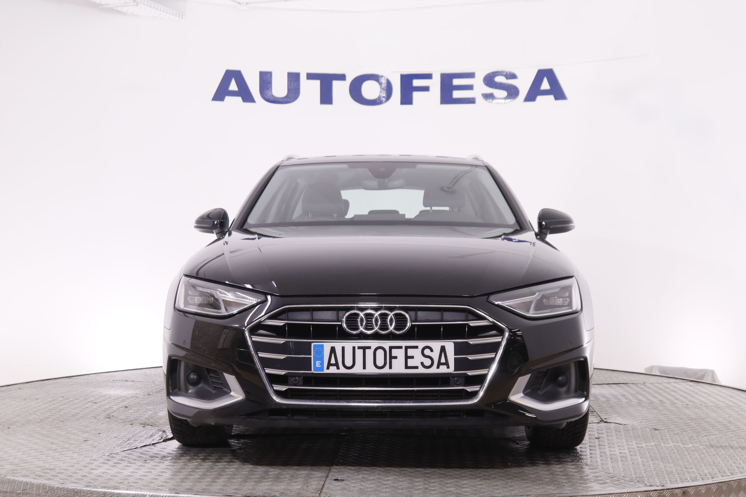 Audi A4 2.0 Avant 35TFSI Business Advance - foto 2