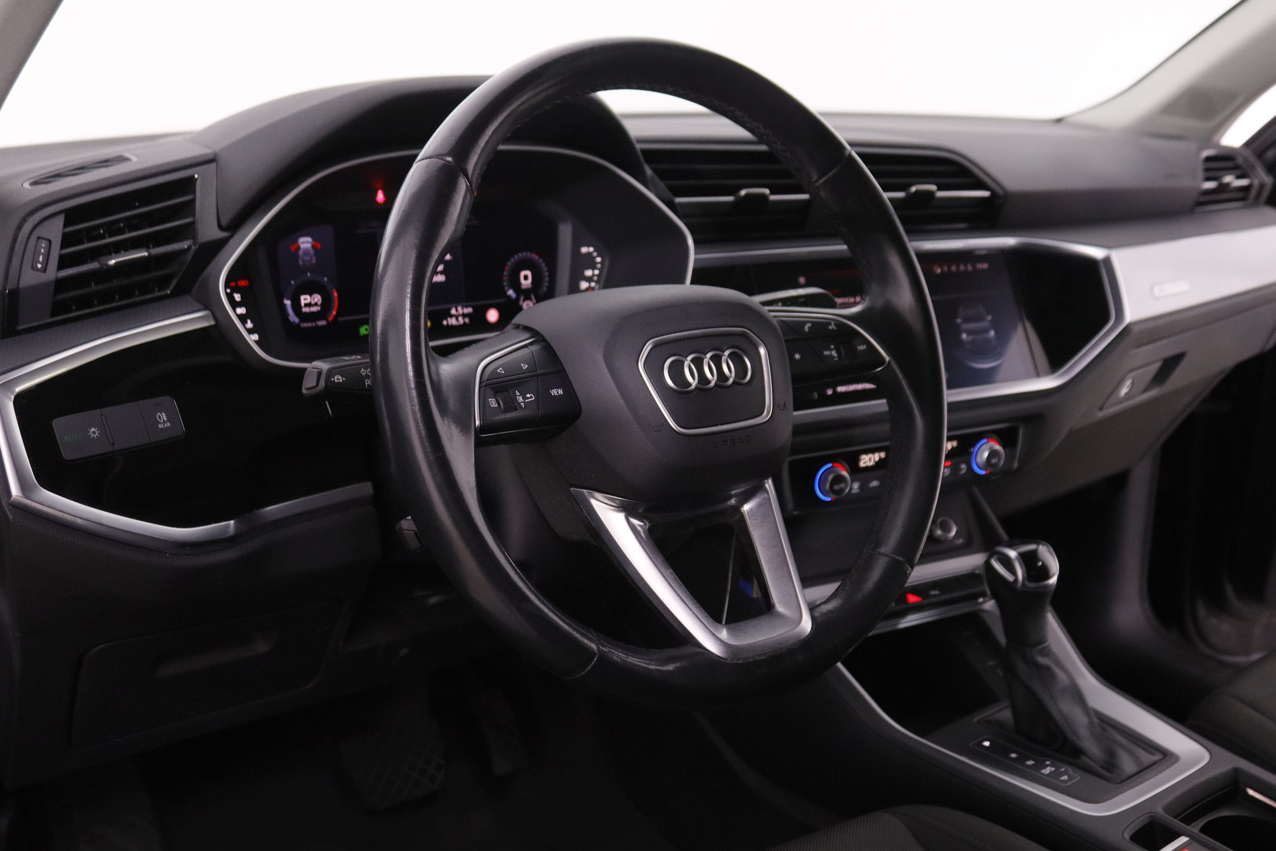 Audi Q3 35 TDI Advance - foto 10