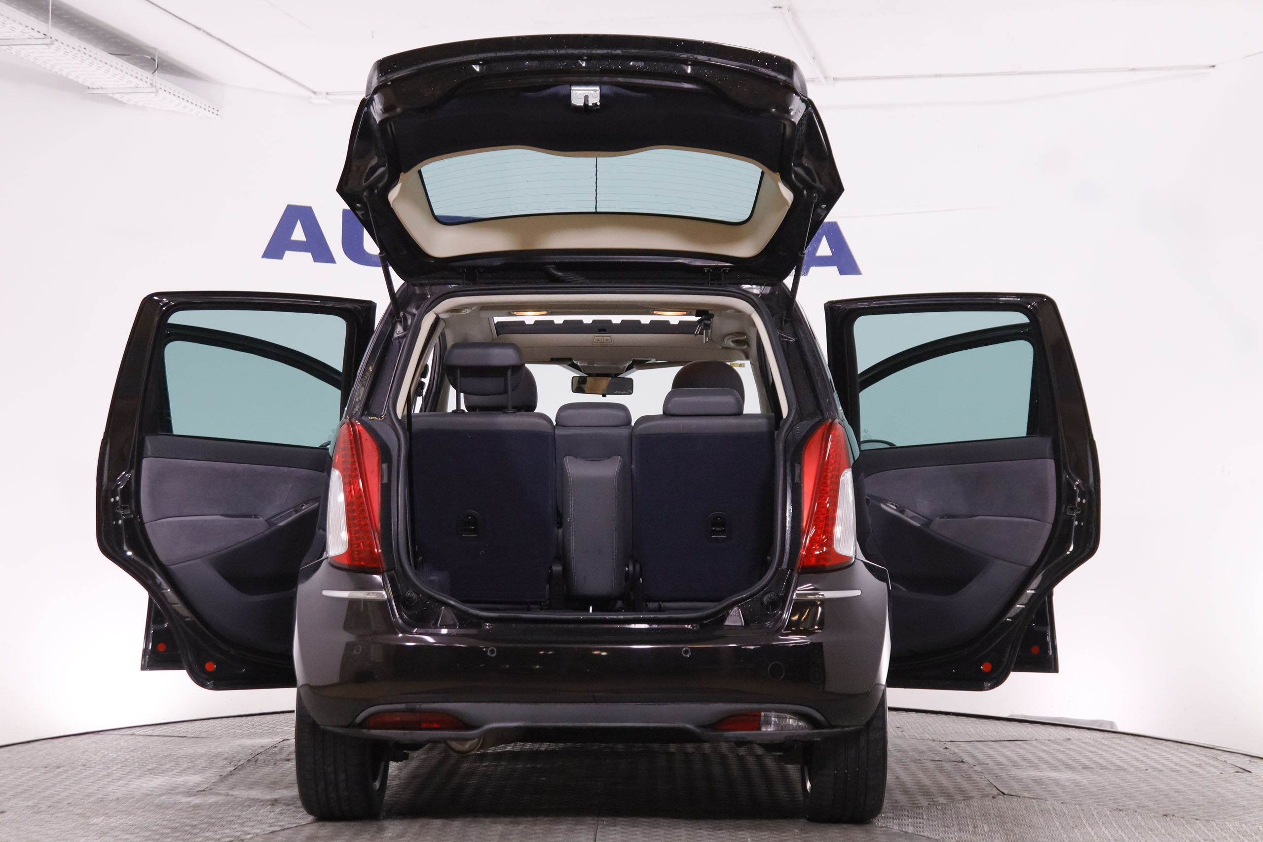 Lancia Musa 1.3 Mjet Platino - foto 8