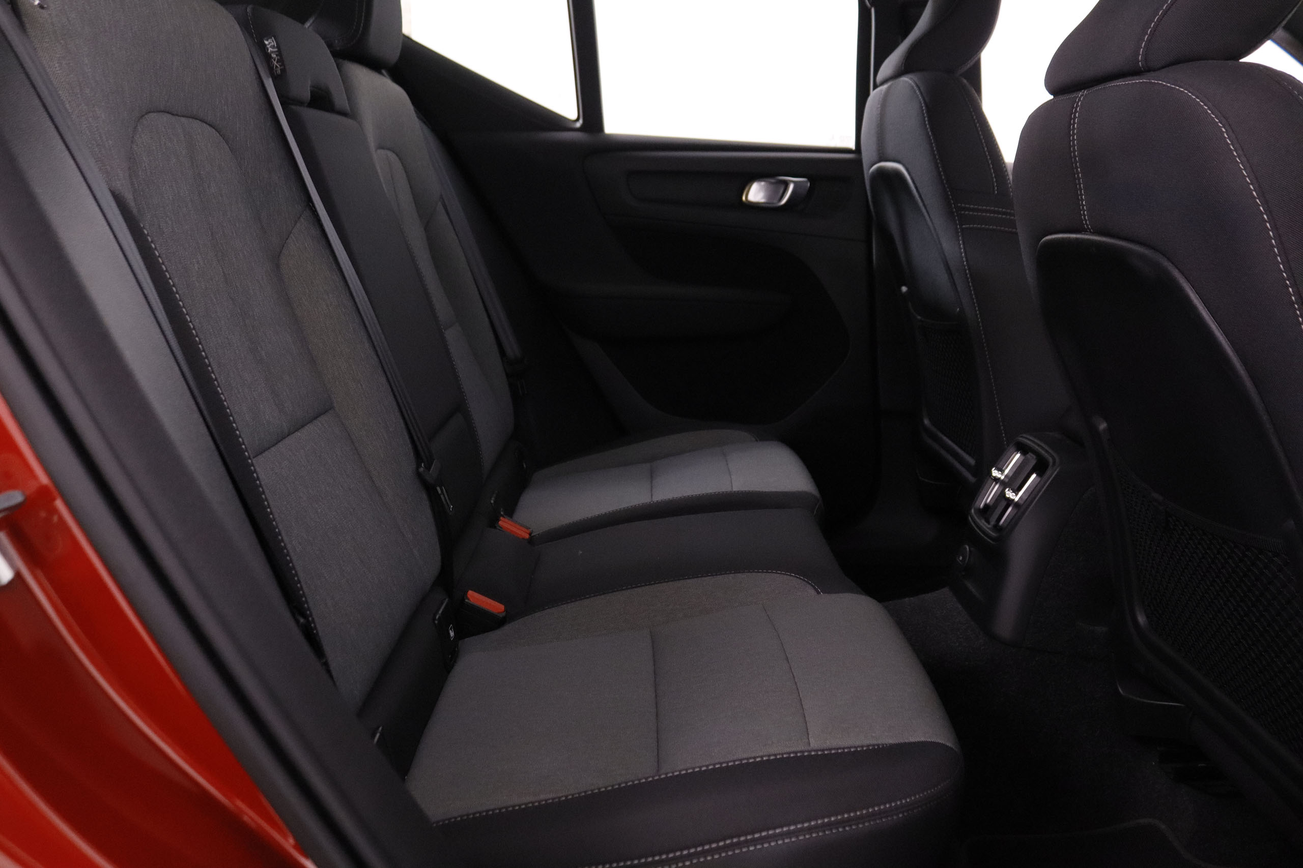 Volvo XC40 1.5 T5 Recharge Inscription Expression - foto 23