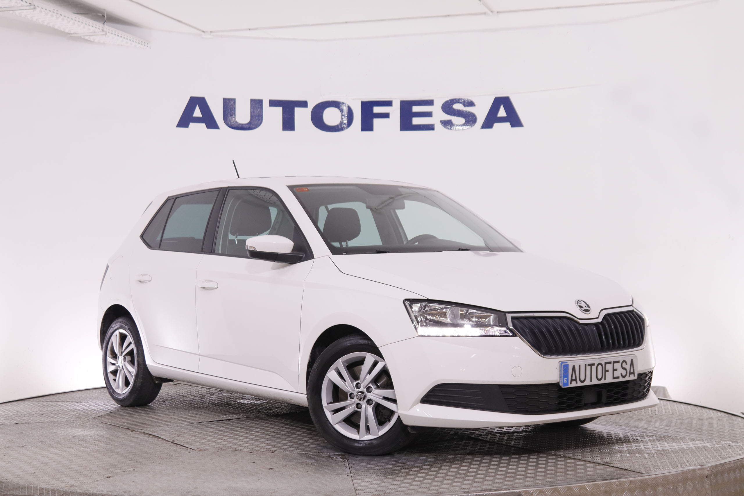 Škoda Fabia 1.0 TSI DSG - foto 3
