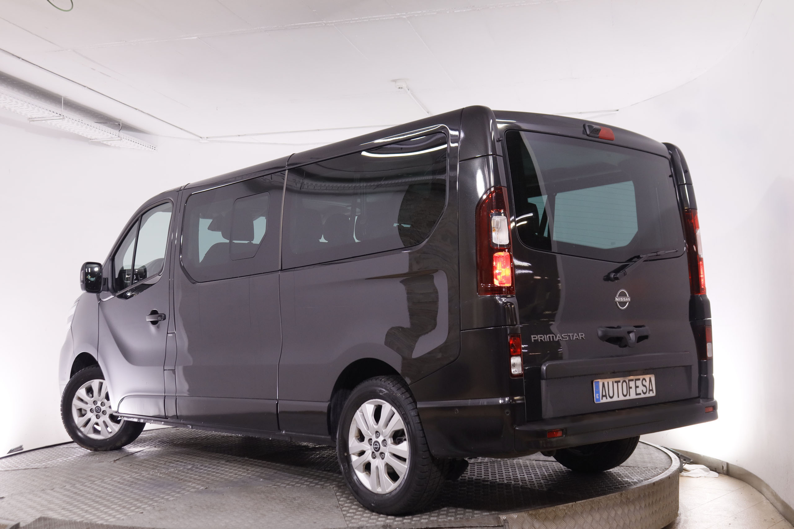 Nissan Primastar 2.0 dCi L2H1 Tekna 9 plazas - foto 8