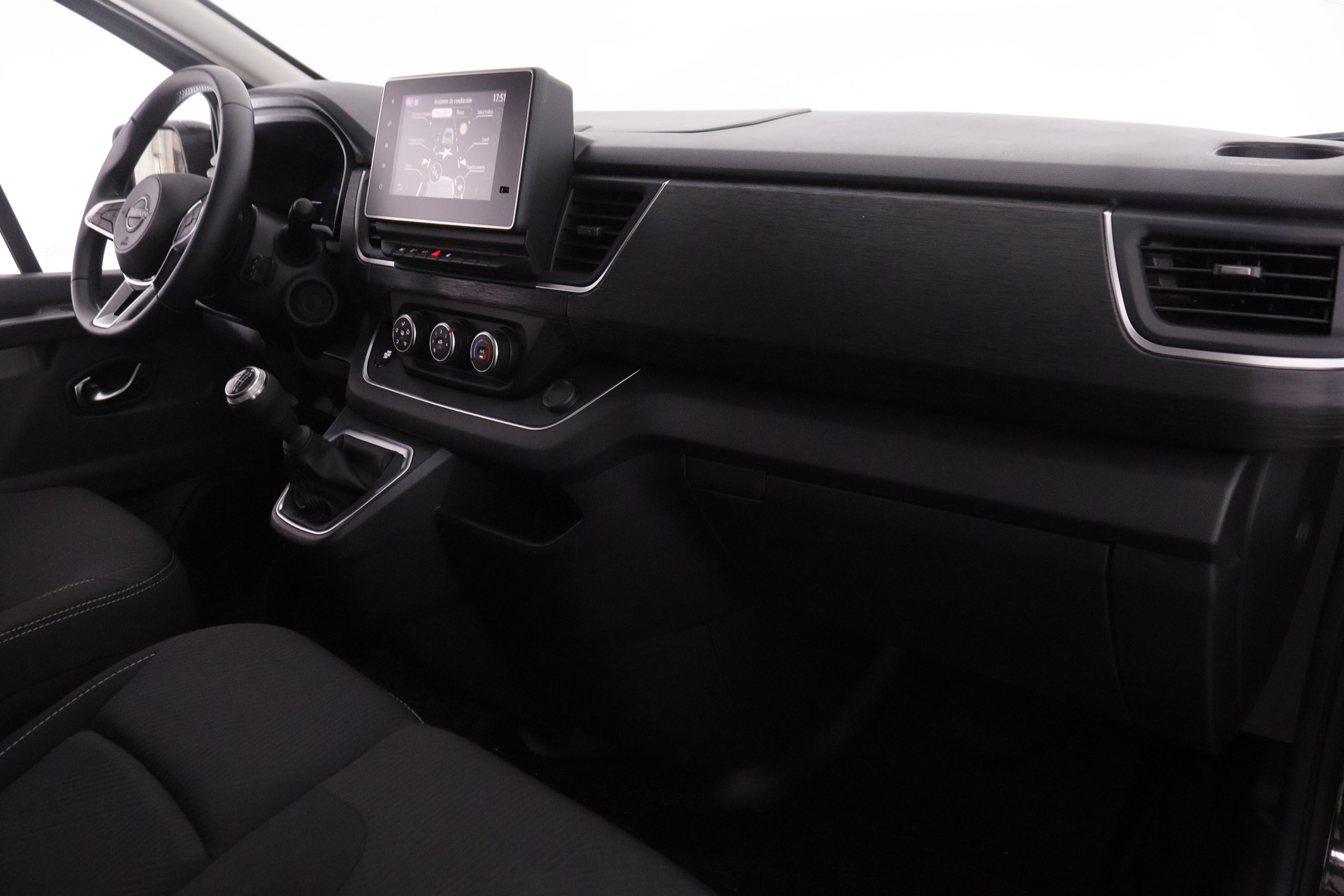 Nissan Primastar 2.0 dCi L2H1 Tekna 9 plazas - foto 16