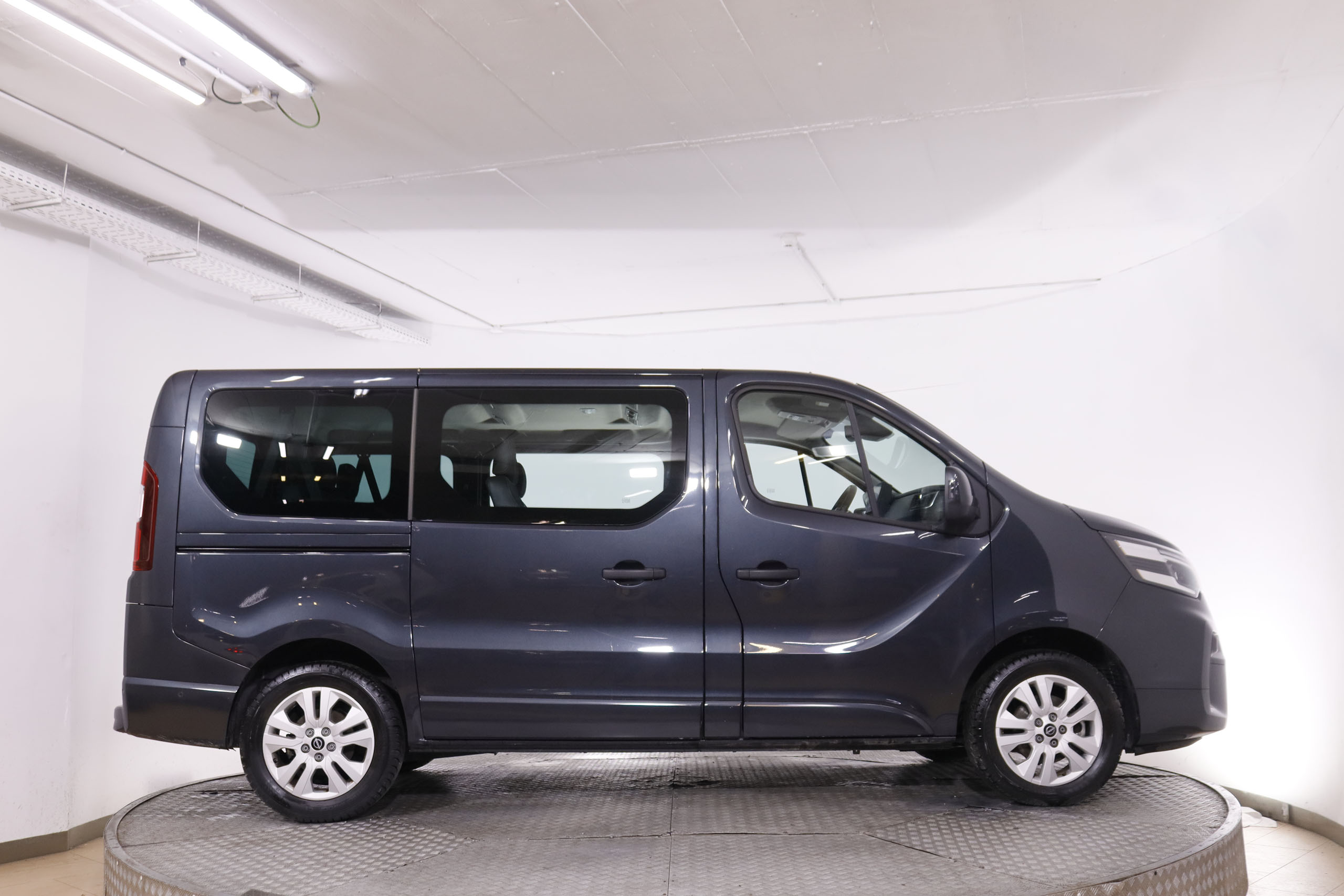 Nissan Primastar 2.0 dCi L1H1 Tekna 8 plazas - foto 9