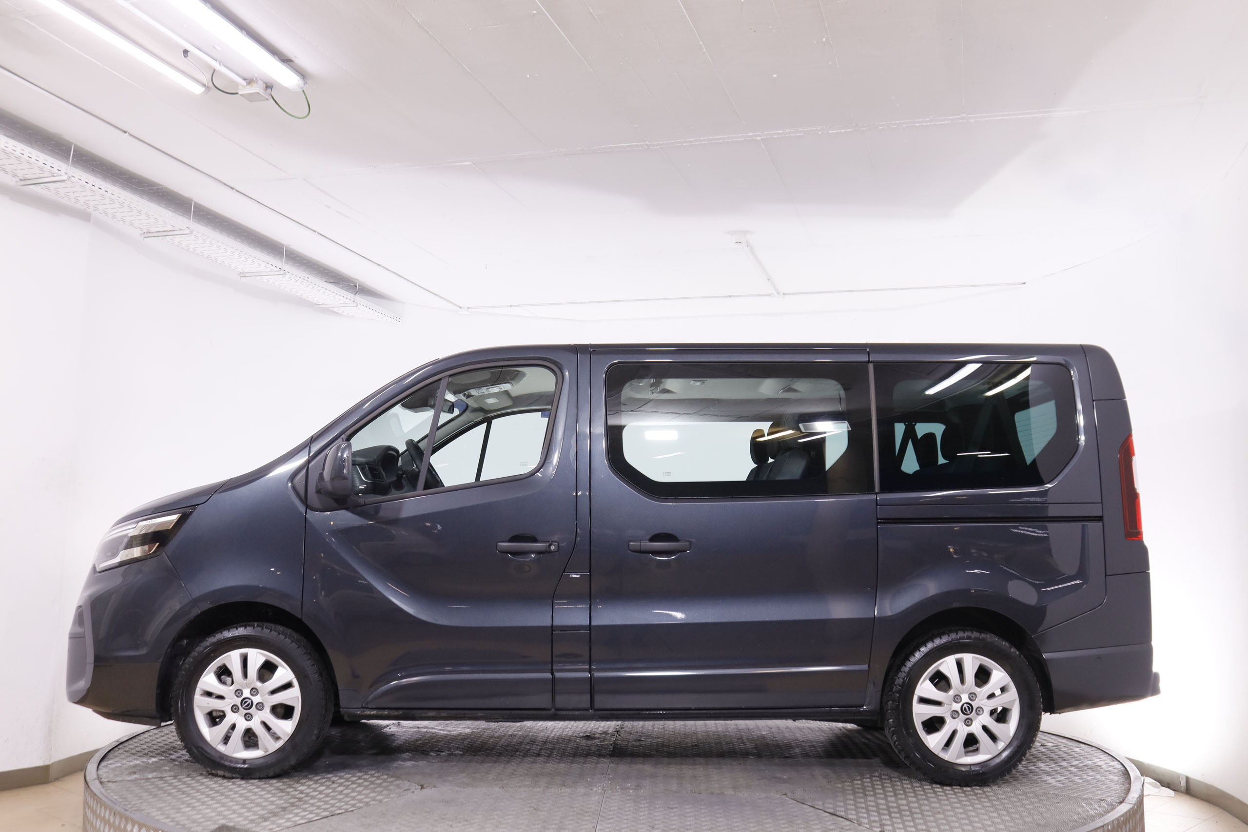 Nissan Primastar 2.0 dCi L1H1 Tekna 8 plazas - foto 4