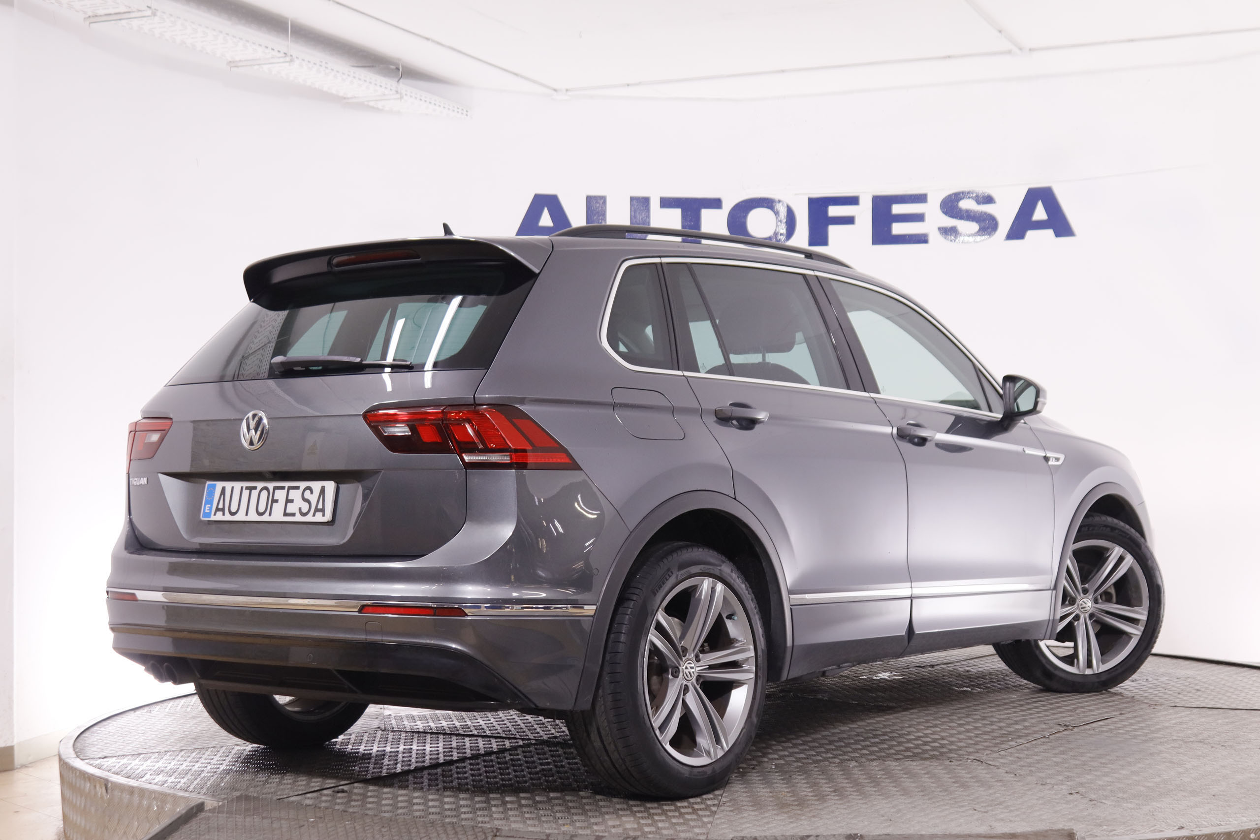 Volkswagen Tiguan 1.4 TSI Rline Exterior - foto 6