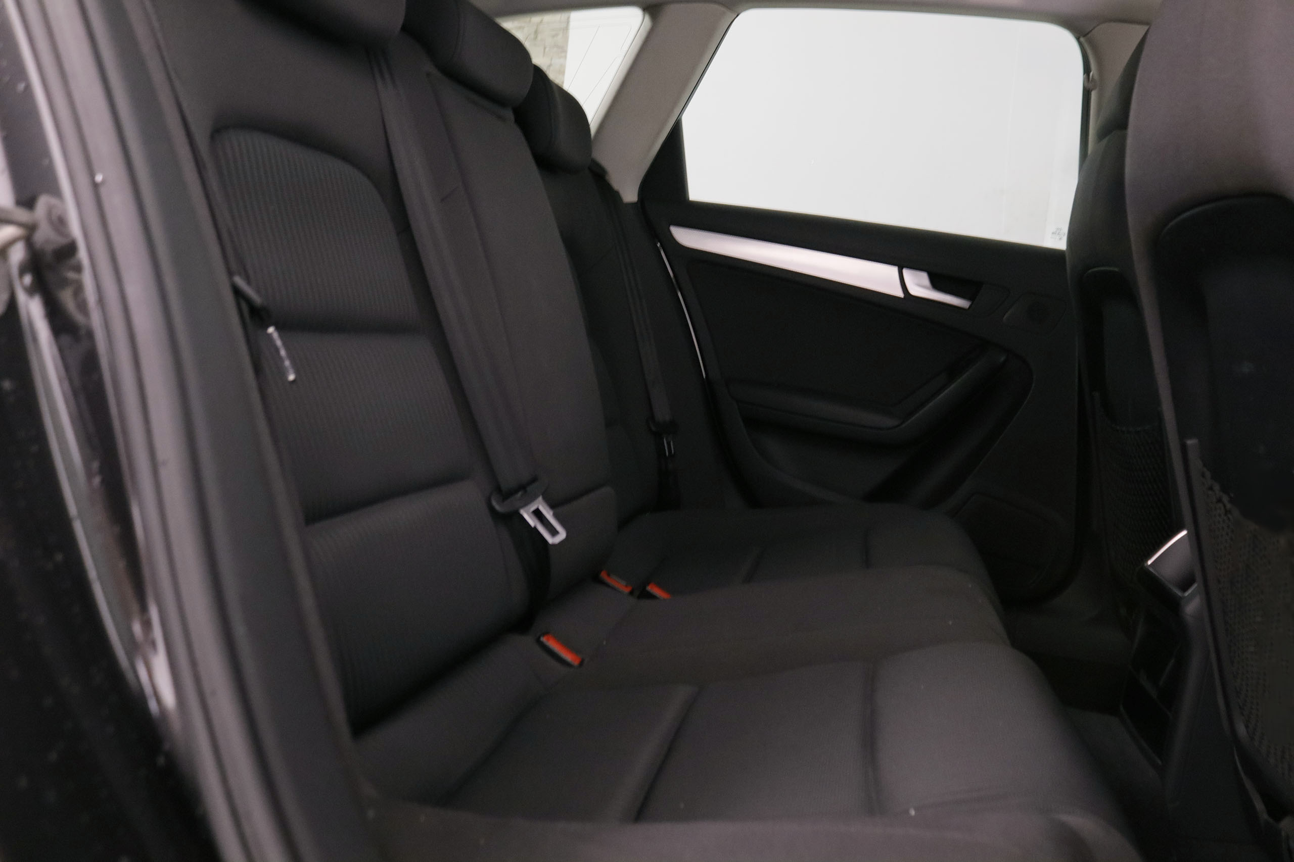Audi A4 3.0 TDI Avant quattro - foto 19