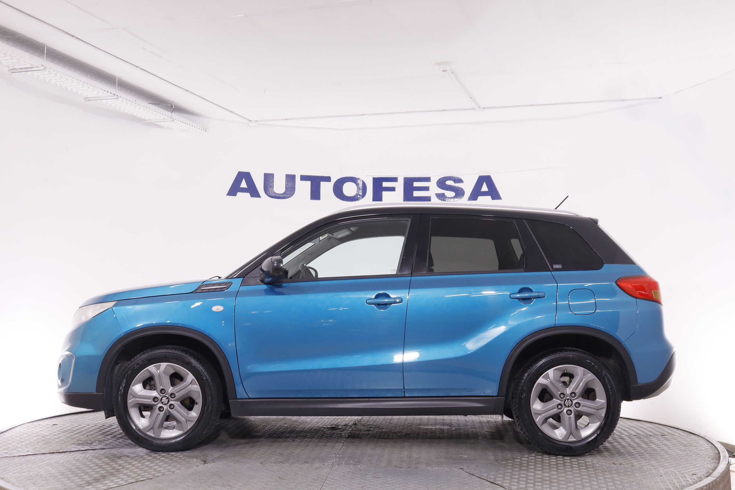 Suzuki Vitara 1.6 D DIS GLE 4WD - foto 7