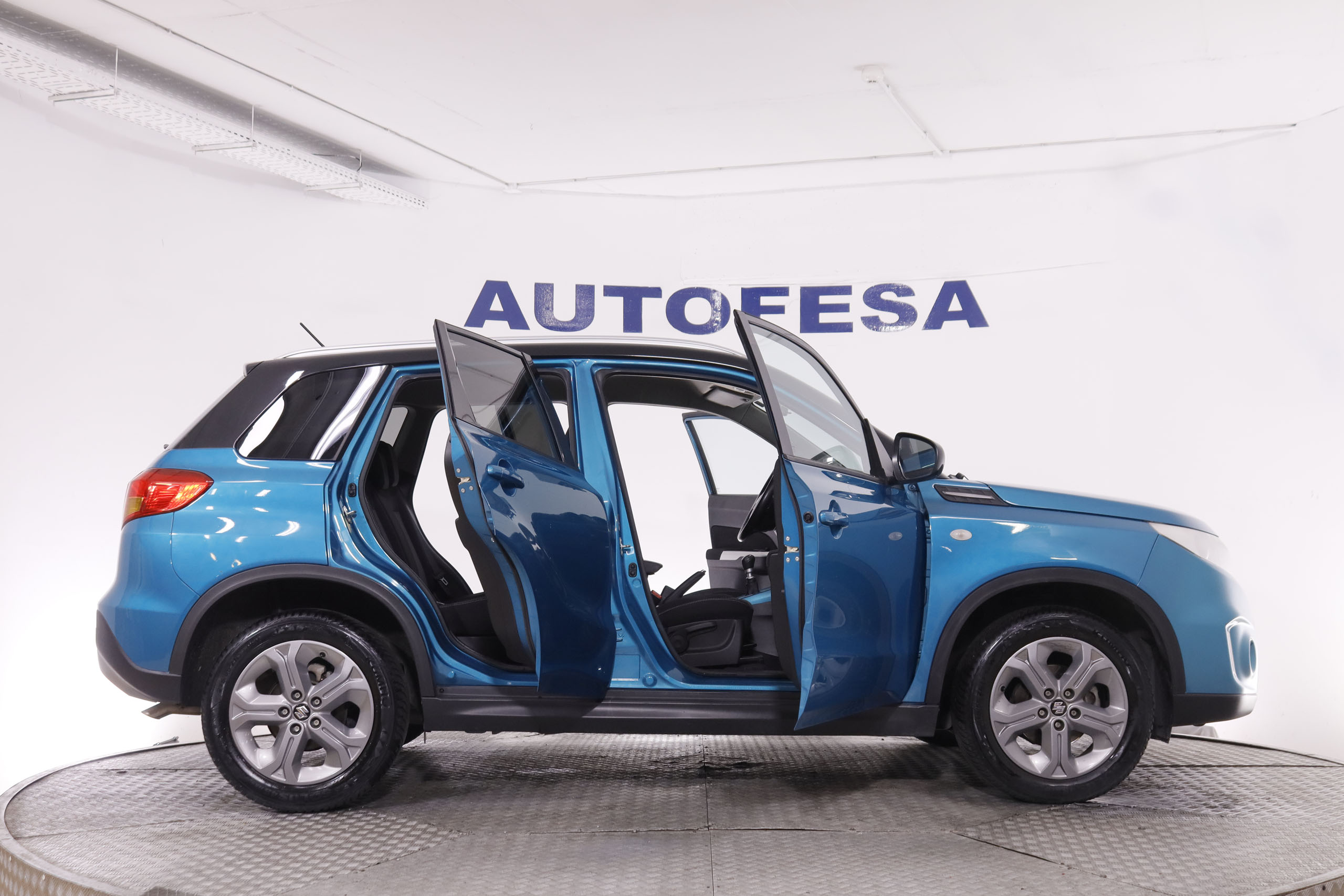 Suzuki Vitara 1.6 D DIS GLE 4WD - foto 9