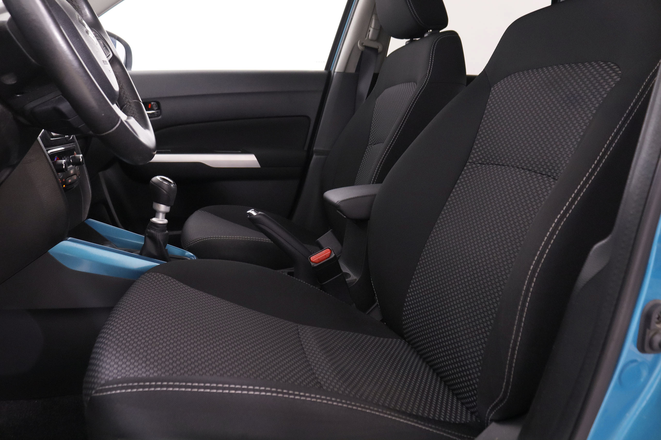 Suzuki Vitara 1.6 D DIS GLE 4WD - foto 19
