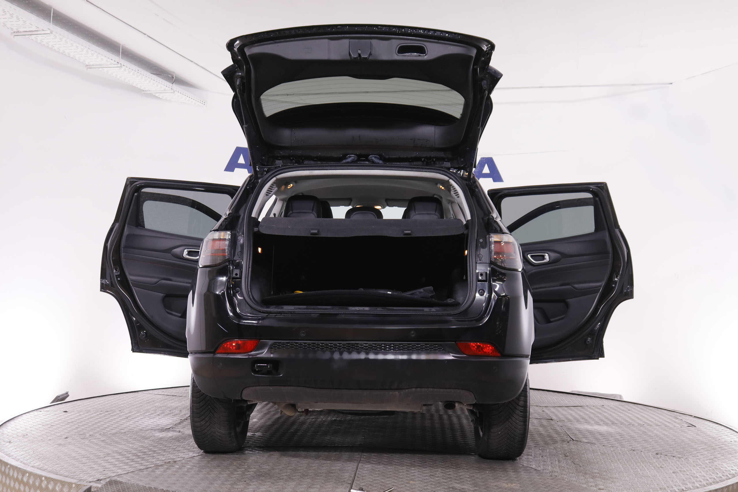 Jeep Compass 4xe 1.3 PHEV Trailhawk - foto 9