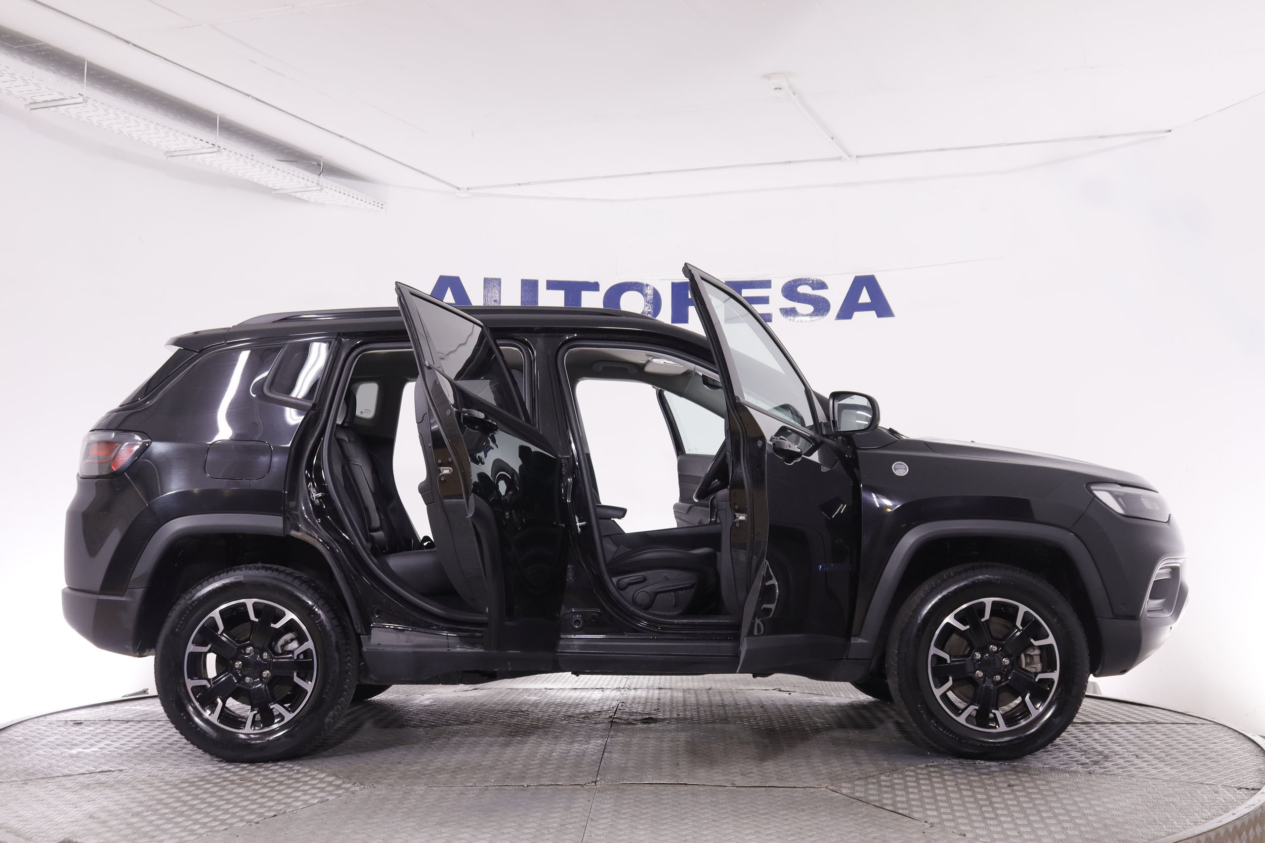Jeep Compass 4xe 1.3 PHEV Trailhawk - foto 10