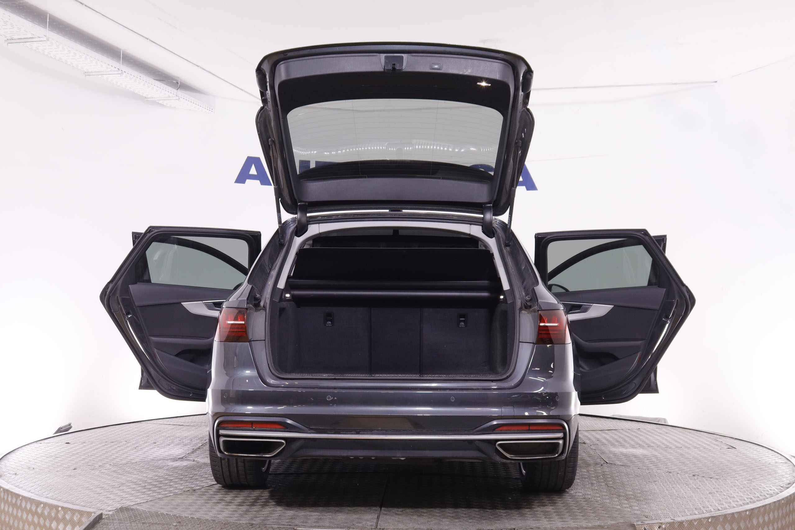 Audi A4 2.0 TDI Avant 35 Advanced - foto 4