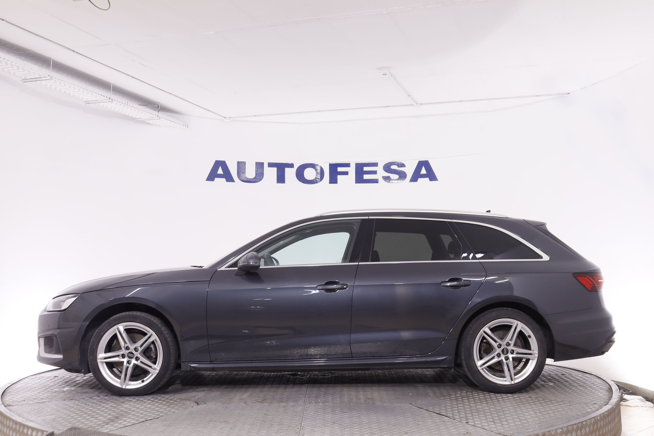 Audi A4 2.0 TDI Avant 35 Advanced - foto 5