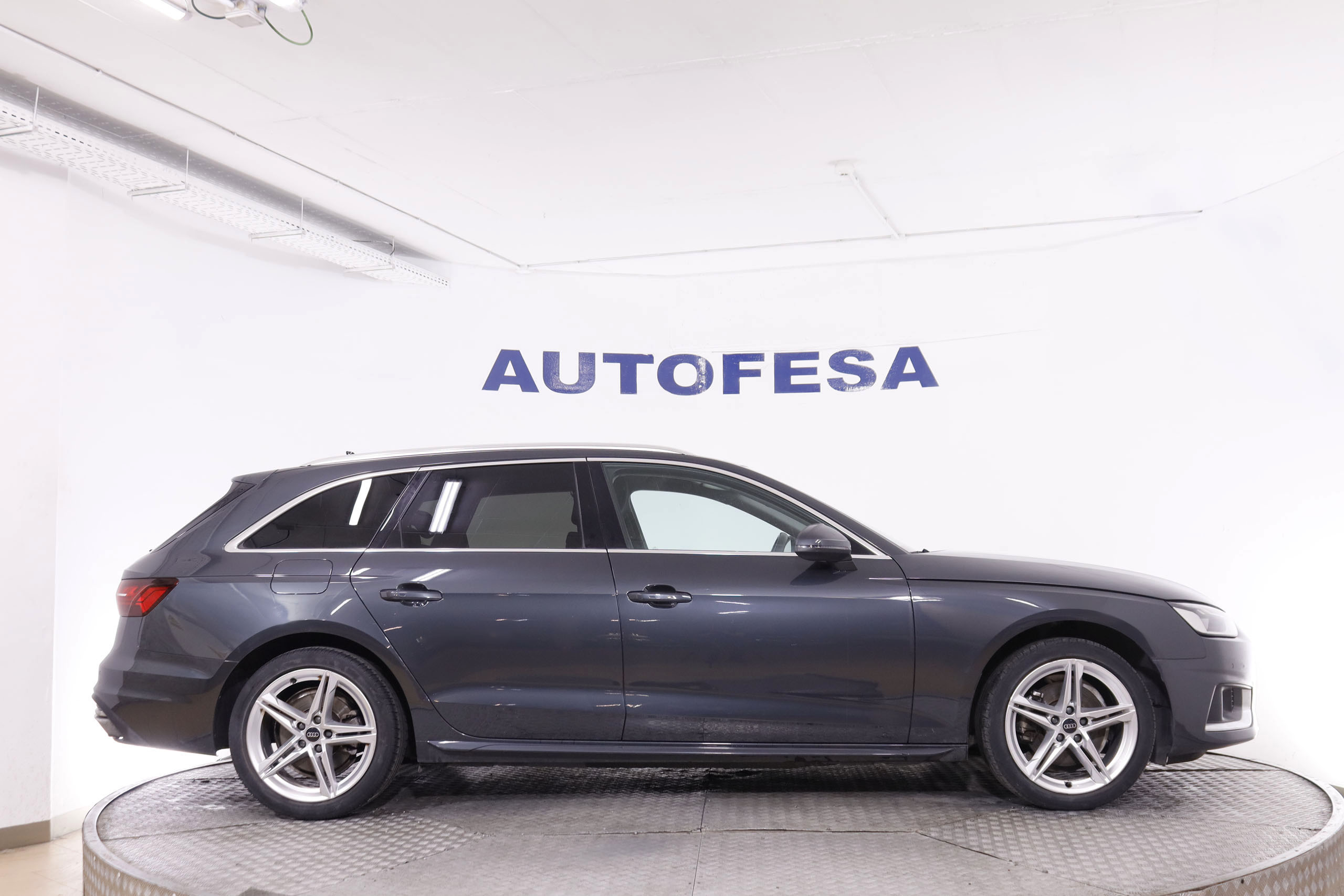 Audi A4 2.0 TDI Avant 35 Advanced - foto 6