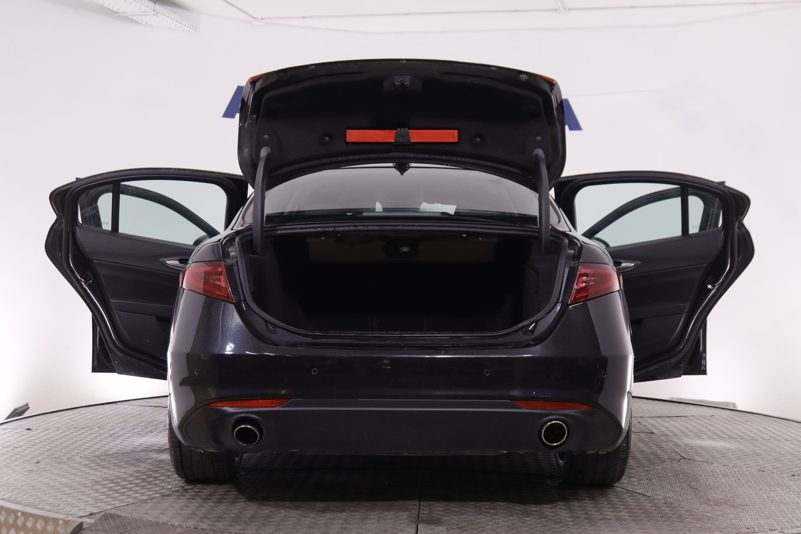 Alfa Romeo Giulia 2.2D Lusso - foto 8