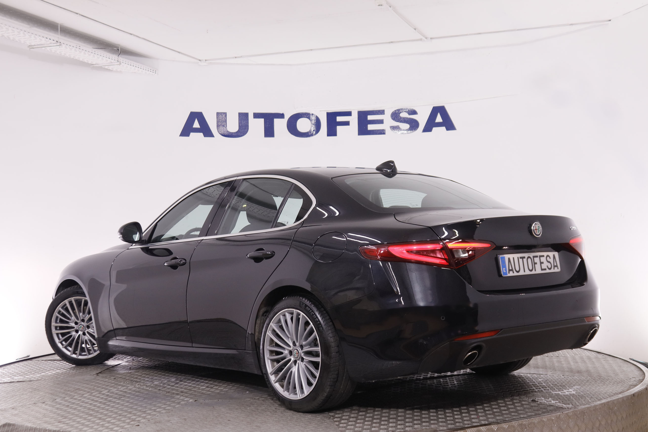 Alfa Romeo Giulia 2.2D Lusso - foto 7