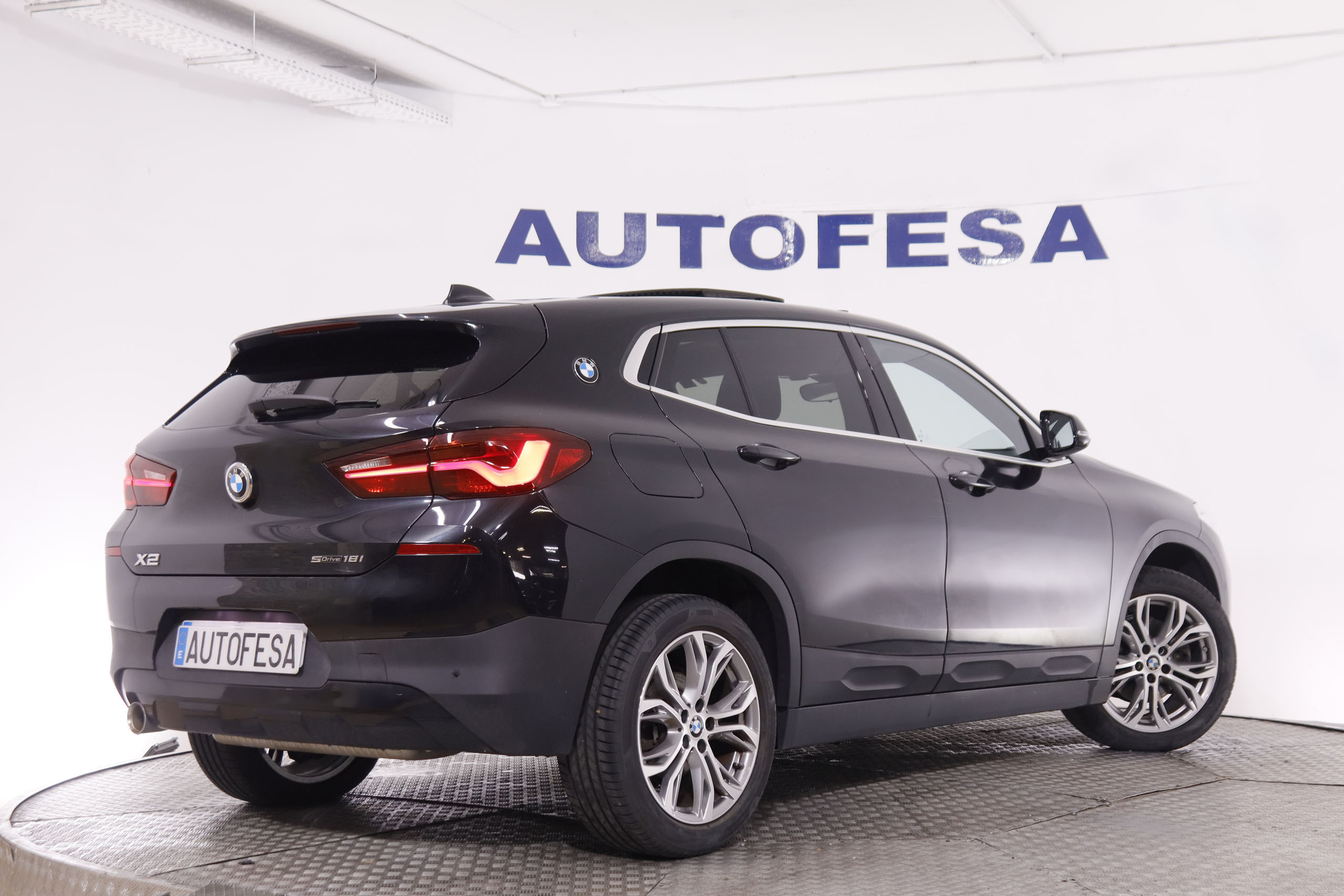 BMW X2 sDrive 18i - foto 5