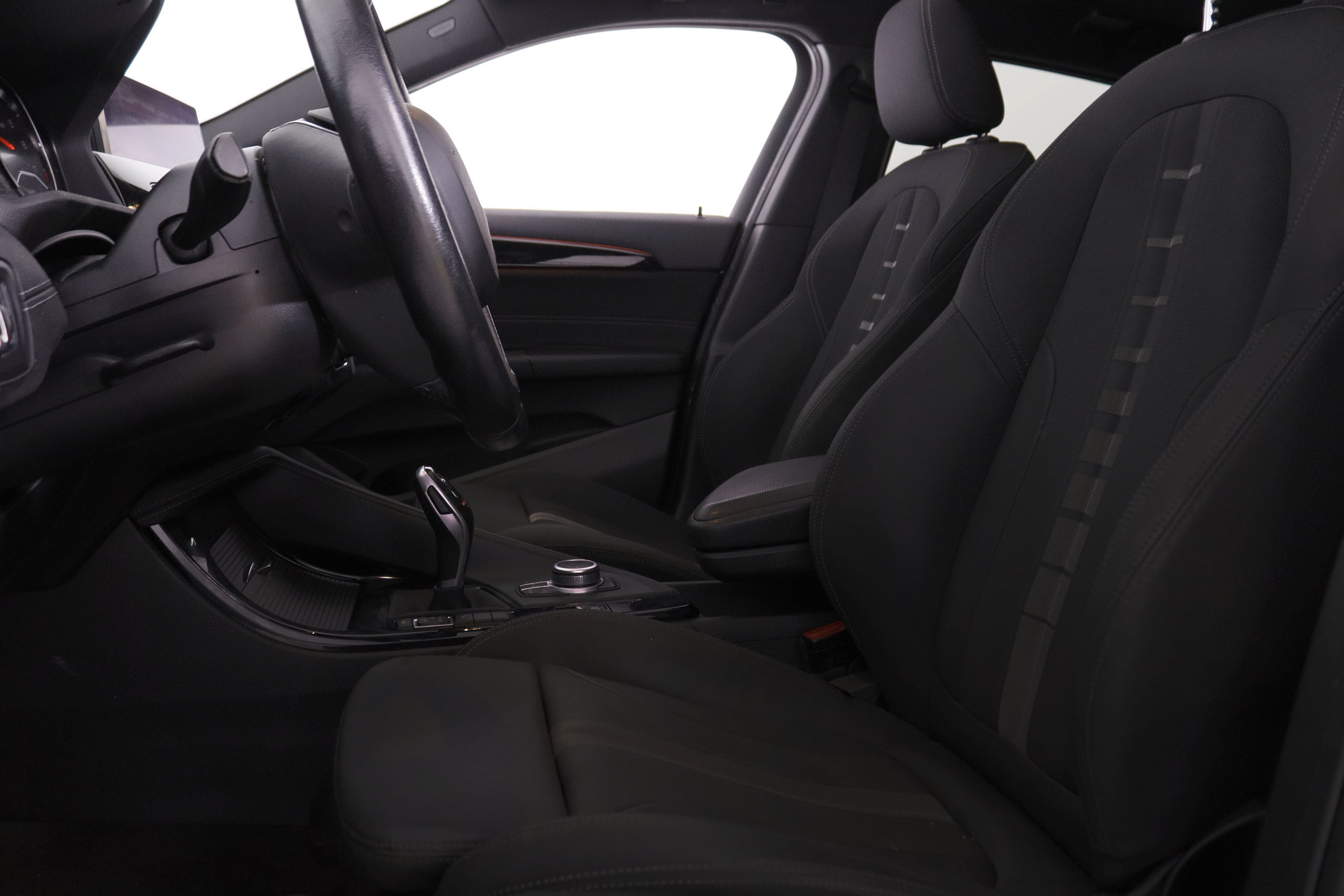 BMW X2 sDrive 18i - foto 17