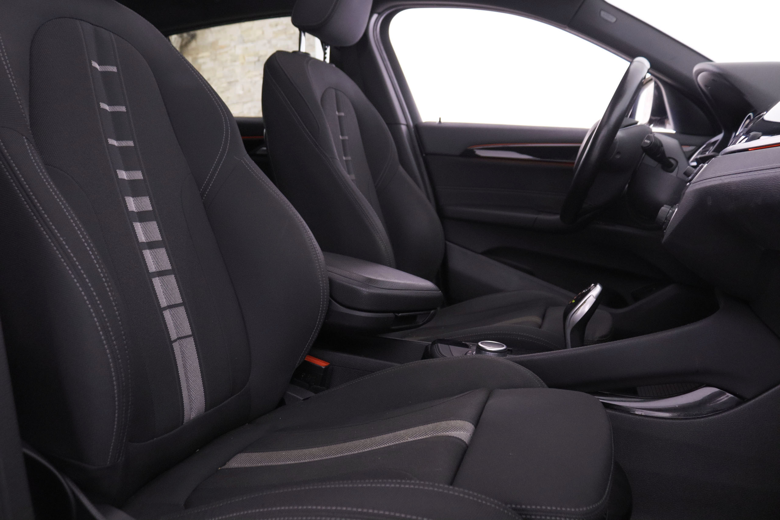 BMW X2 sDrive 18i - foto 18