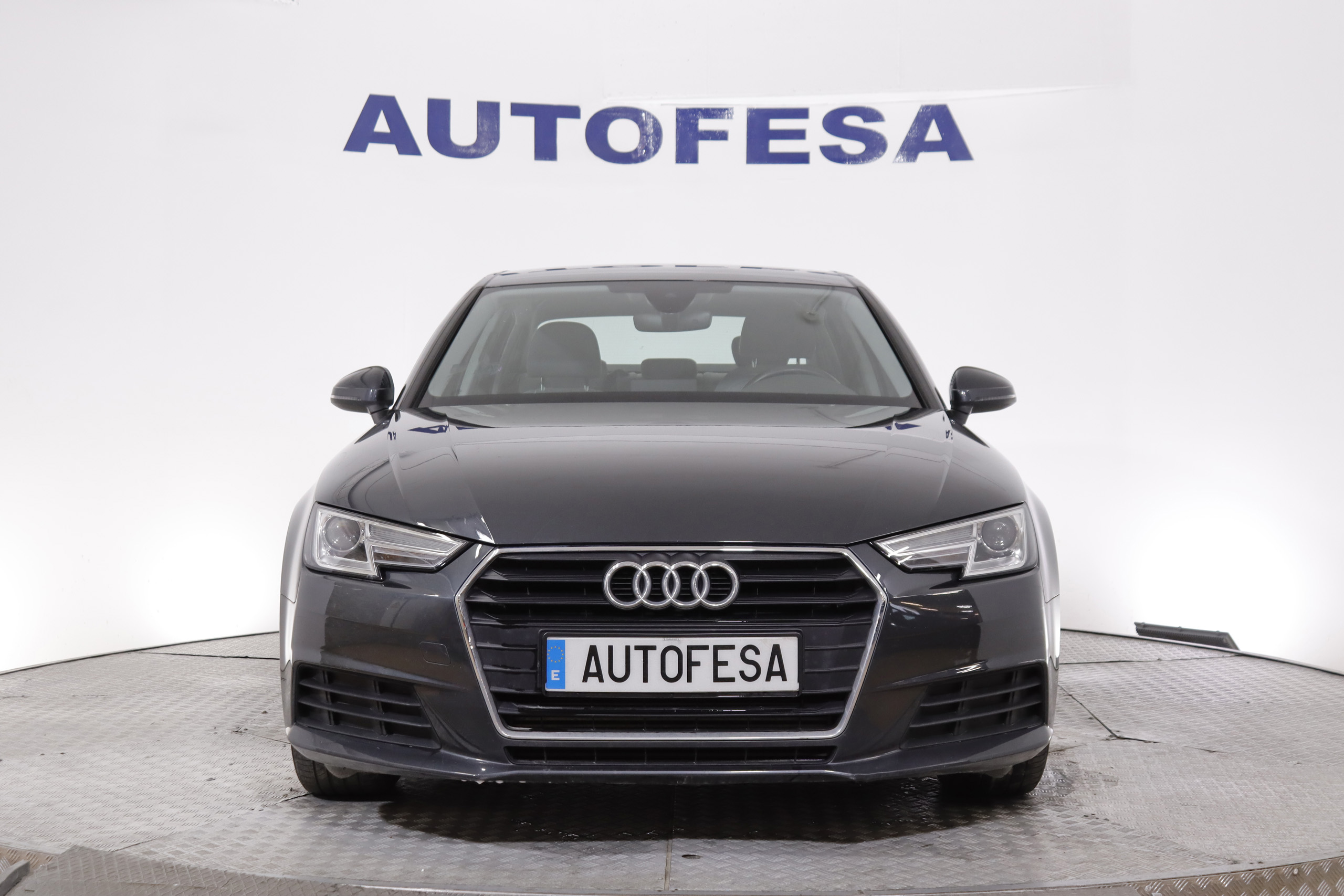 Audi A4 40 TFSI Advance - foto 2