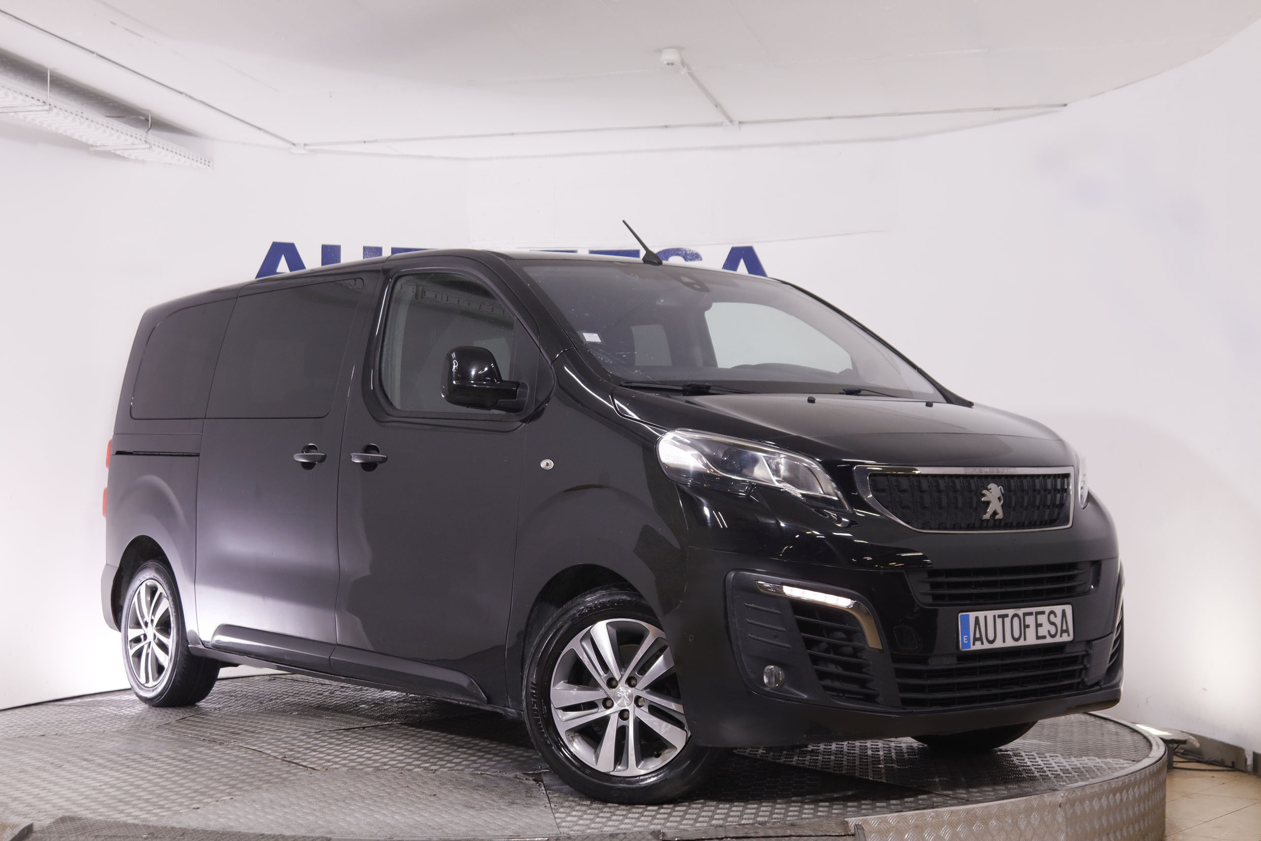 Peugeot Traveller 2.0 BlueHDi 6 plazas - foto 3